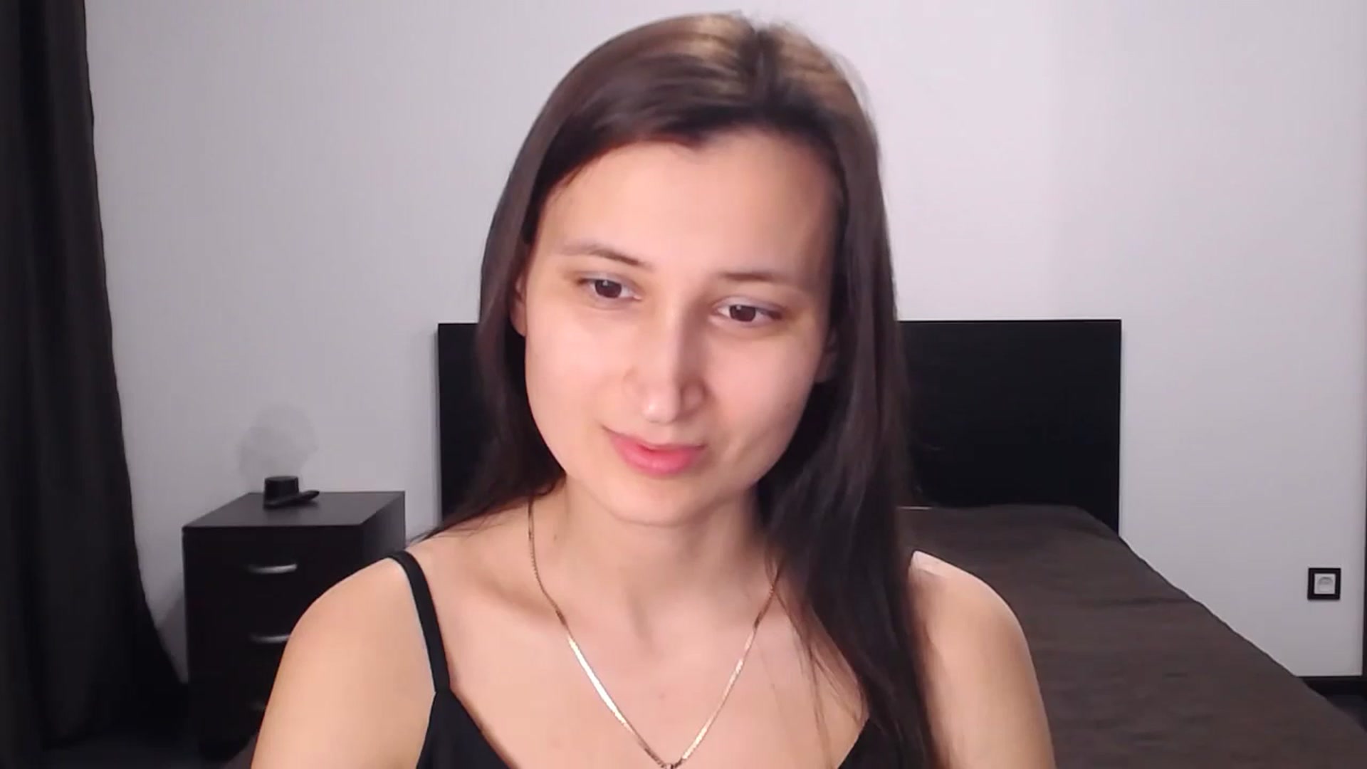 Gallery image thumbnail from Kendal_sweet's myfreecams stream on, 07/13/2024, 21:29 image 5 of 20