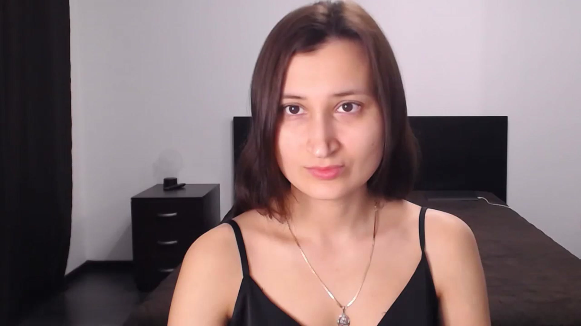 Gallery image thumbnail from Kendal_sweet's myfreecams stream on, 07/14/2024, 20:06 image 8 of 20