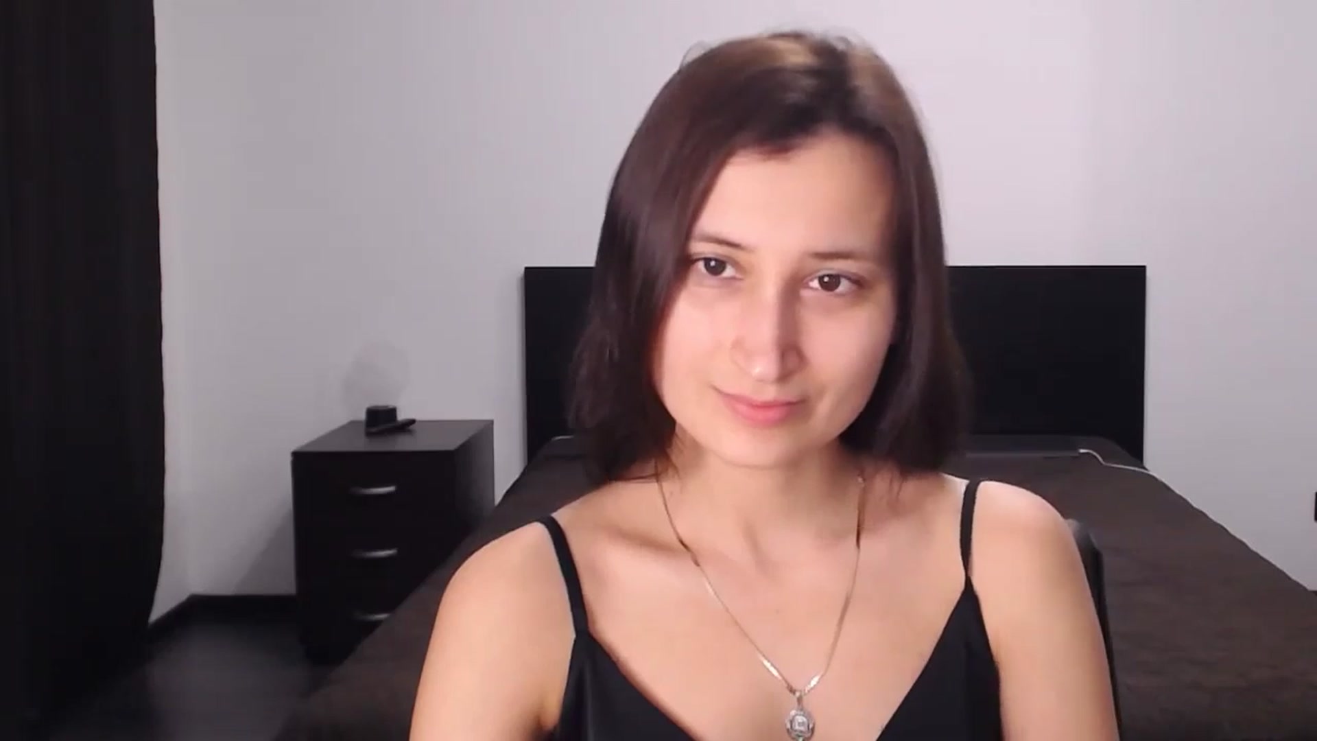 Gallery image thumbnail from Kendal_sweet's myfreecams stream on, 07/14/2024, 20:06 image 13 of 20