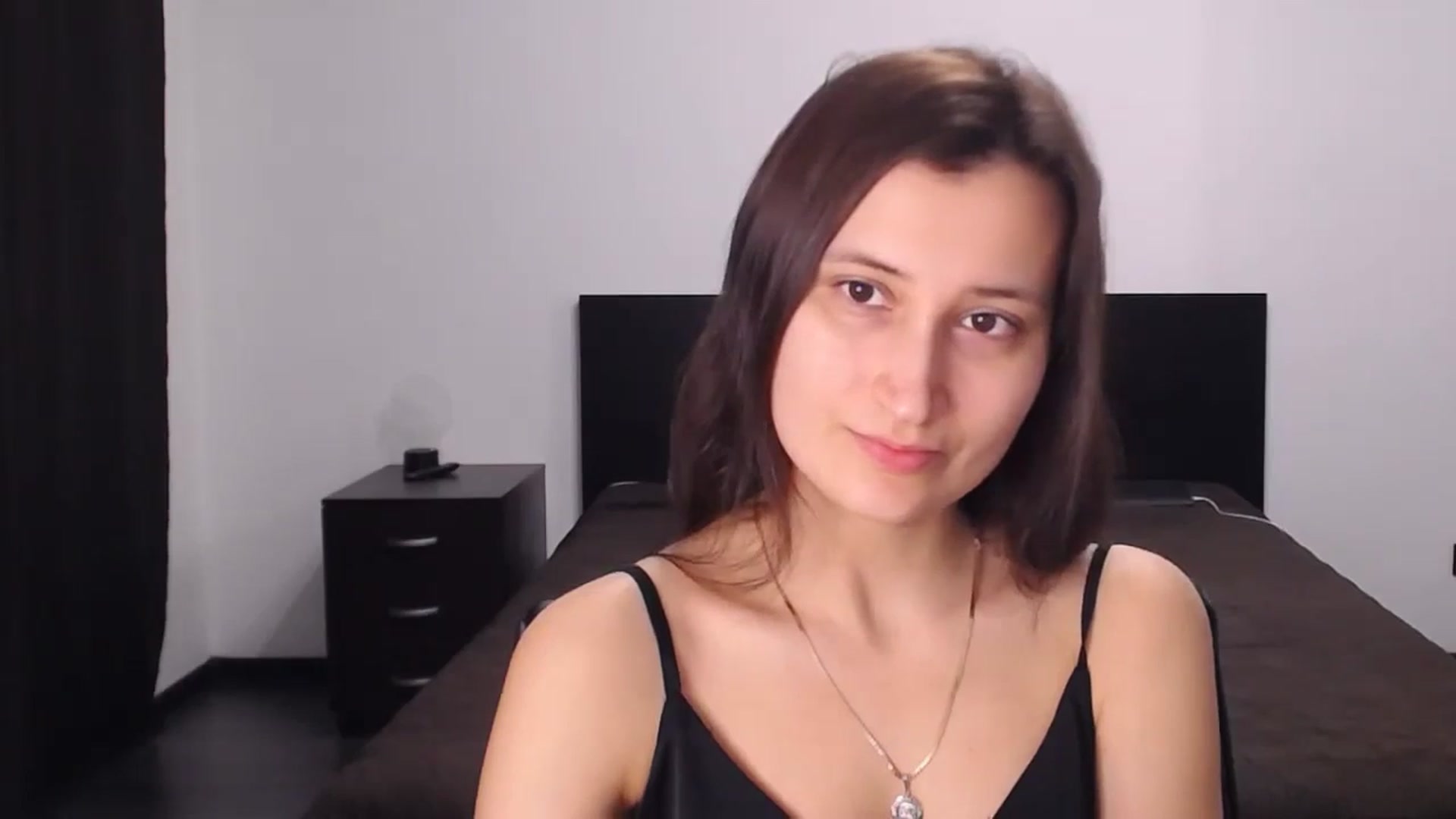 Gallery image thumbnail from Kendal_sweet's myfreecams stream on, 07/14/2024, 20:06 image 15 of 20