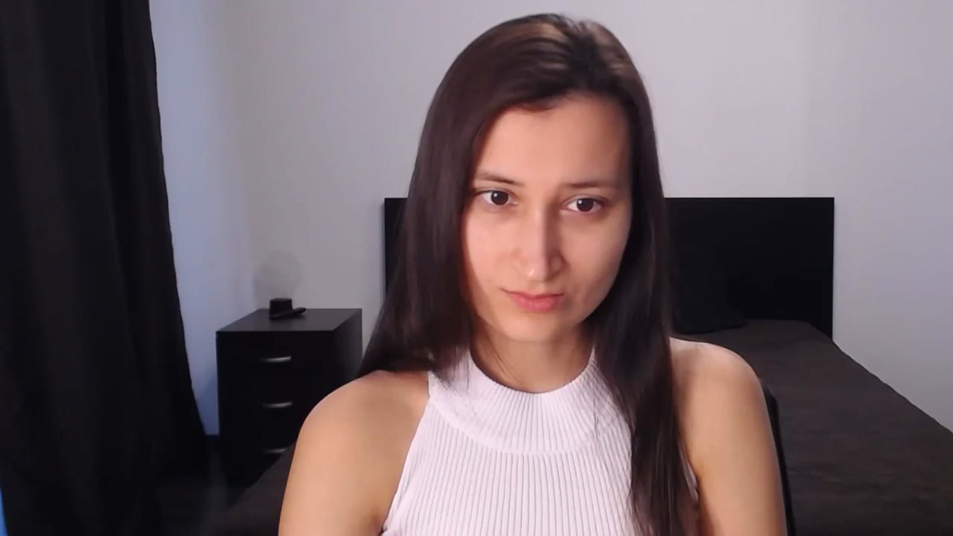 Gallery image thumbnail from Kendal_sweet's myfreecams stream on, 07/15/2024, 16:29 image 19 of 20