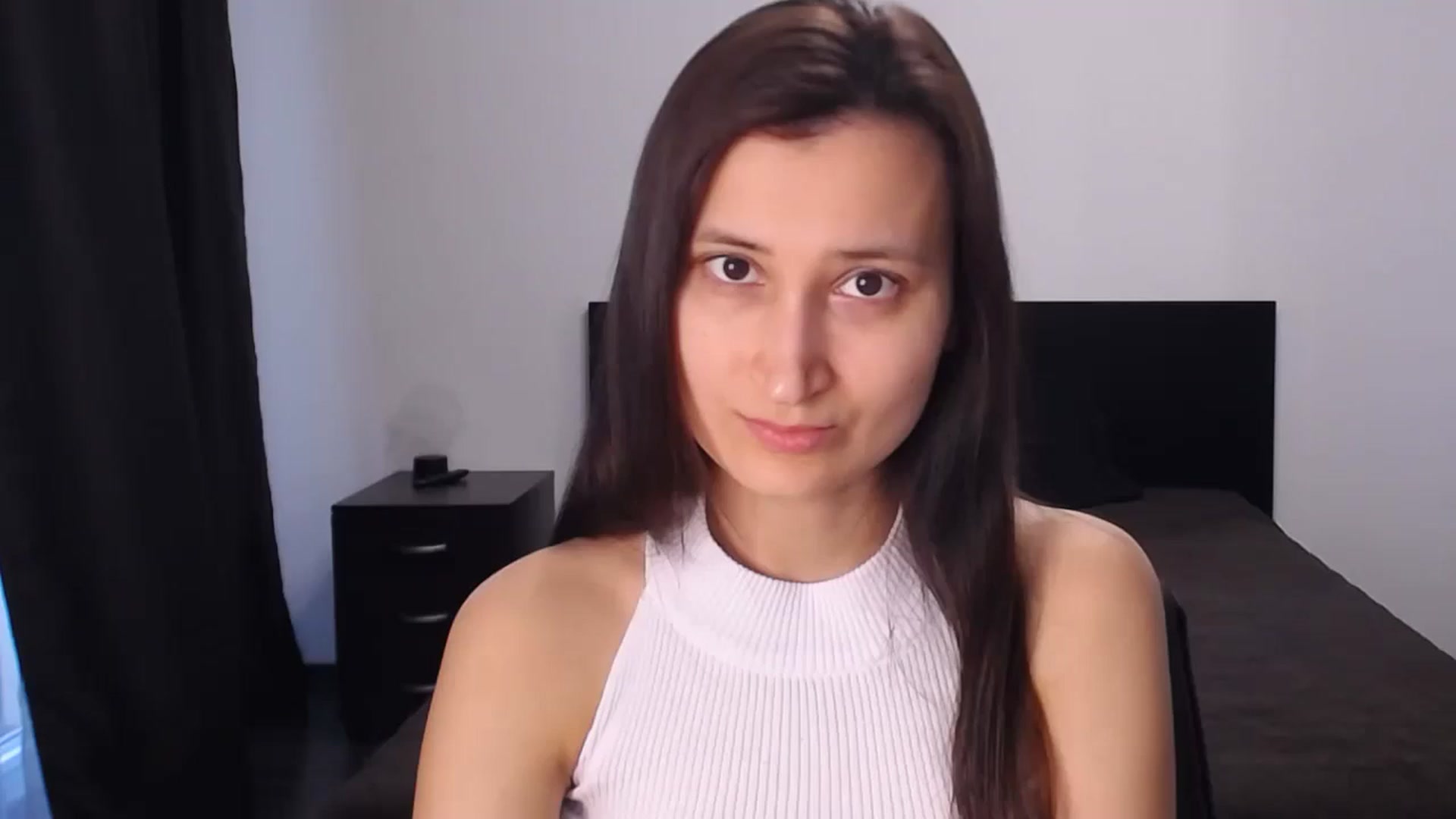 Gallery image thumbnail from Kendal_sweet's myfreecams stream on, 07/15/2024, 16:29 image 1 of 20