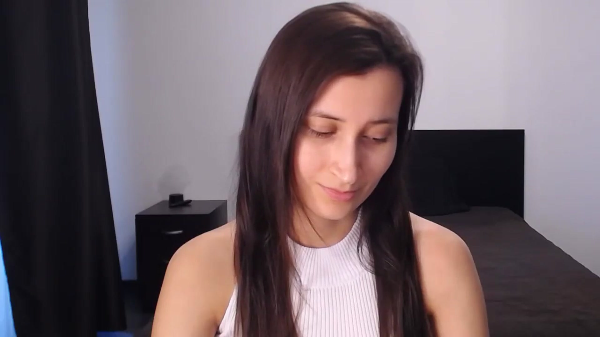 Gallery image thumbnail from Kendal_sweet's myfreecams stream on, 07/15/2024, 16:57 image 3 of 20