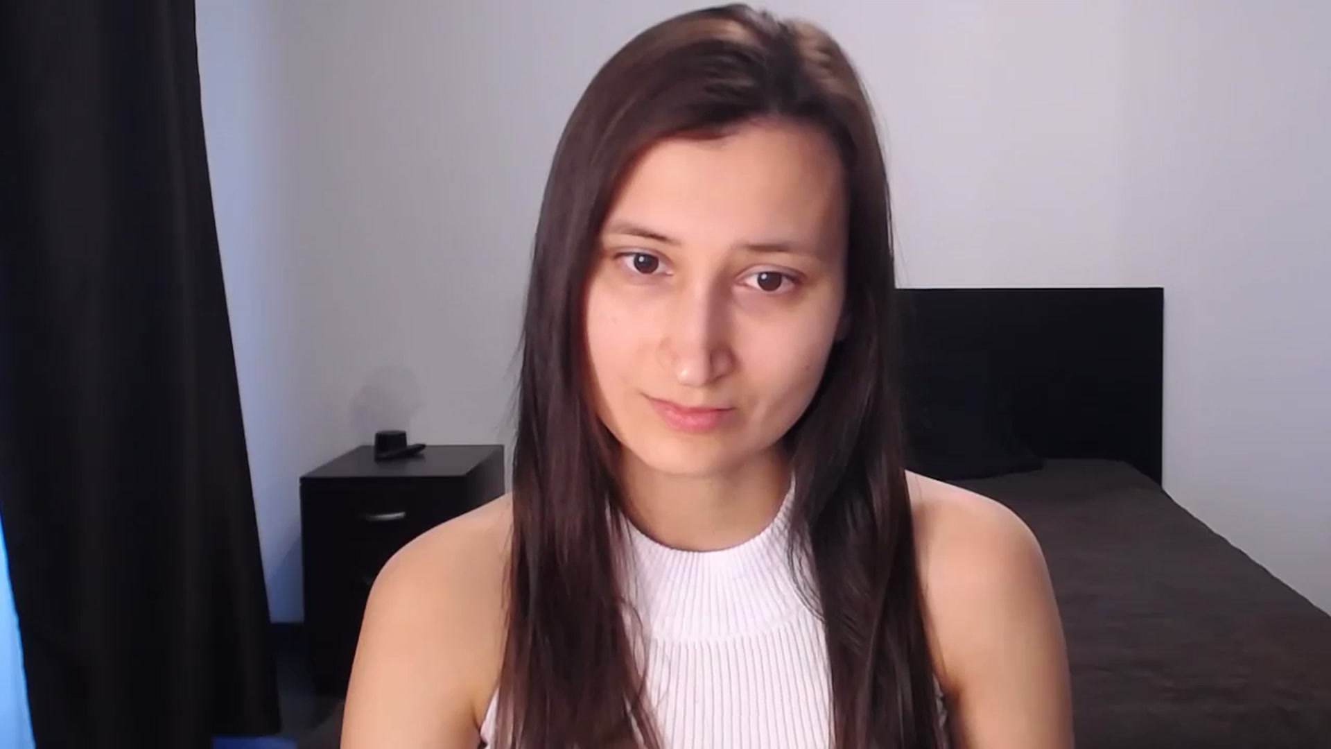 Gallery image thumbnail from Kendal_sweet's myfreecams stream on, 07/15/2024, 16:57 image 6 of 20
