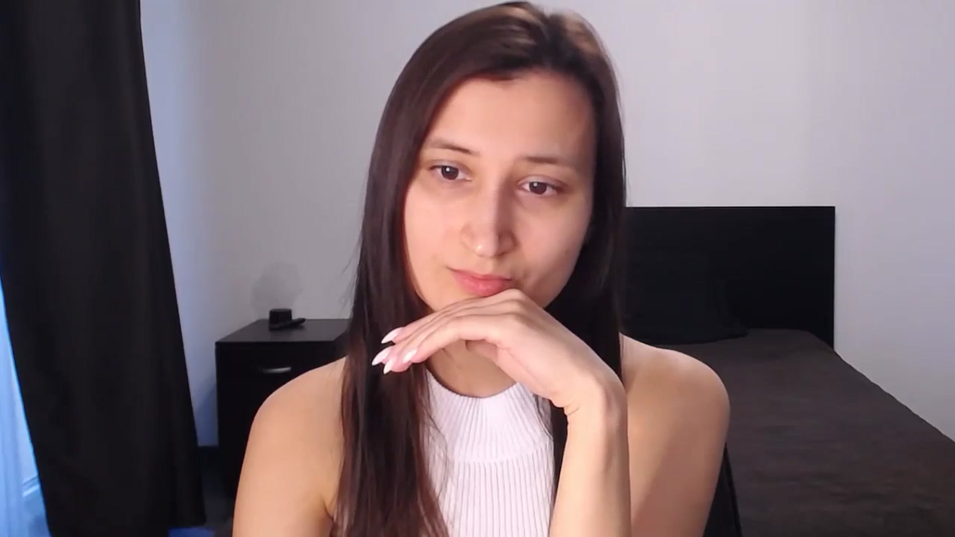 Gallery image thumbnail from Kendal_sweet's myfreecams stream on, 07/15/2024, 16:57 image 9 of 20