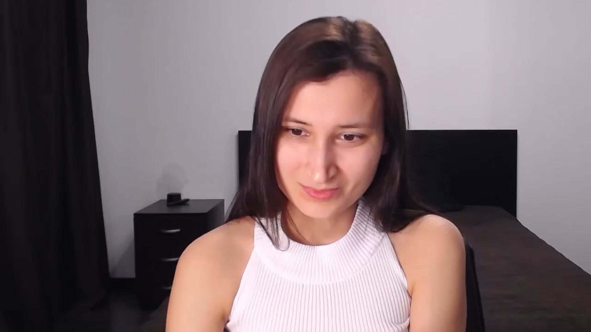 Gallery image thumbnail from Kendal_sweet's myfreecams stream on, 07/15/2024, 18:50 image 4 of 20