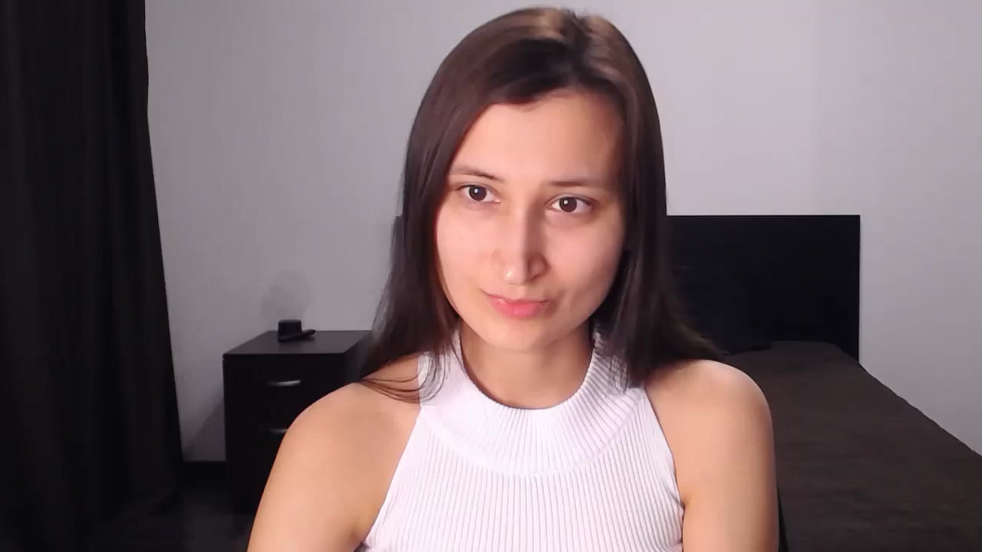 Gallery image thumbnail from Kendal_sweet's myfreecams stream on, 07/15/2024, 20:14 image 2 of 20