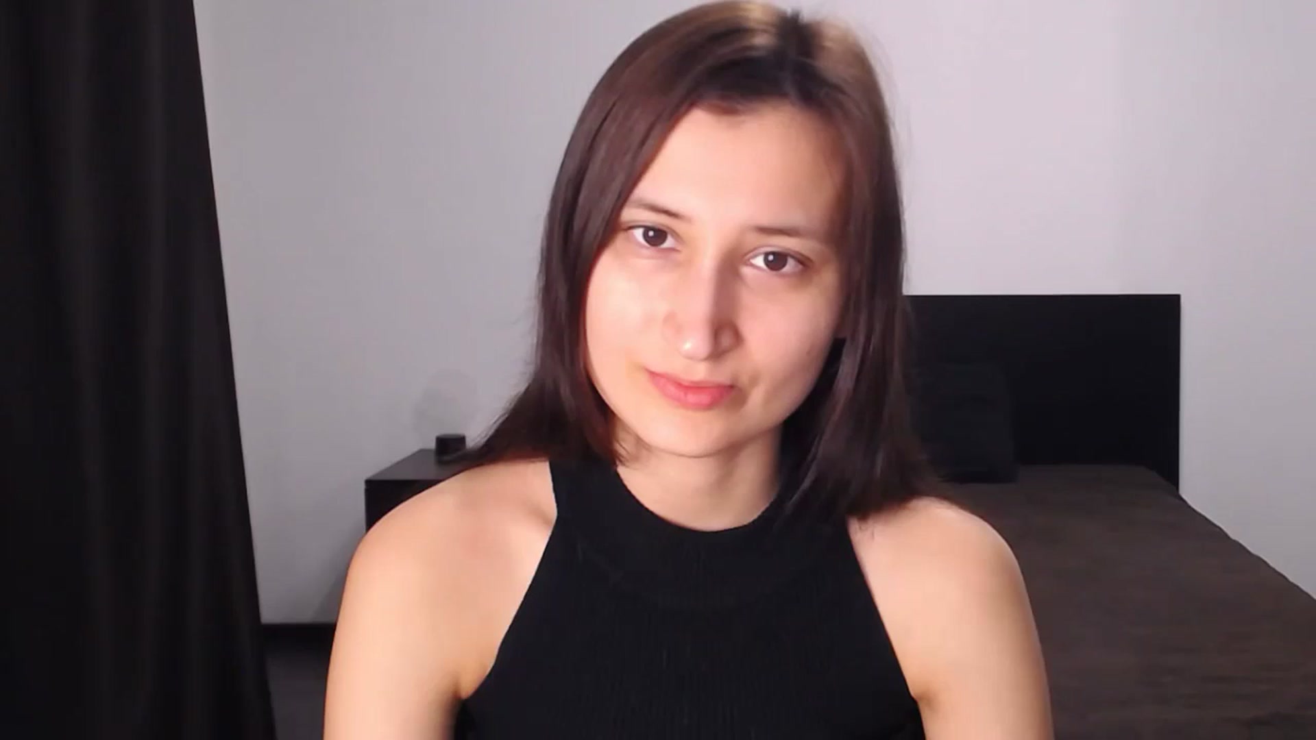 Gallery image thumbnail from Kendal_sweet's myfreecams stream on, 07/17/2024, 20:47 image 10 of 20