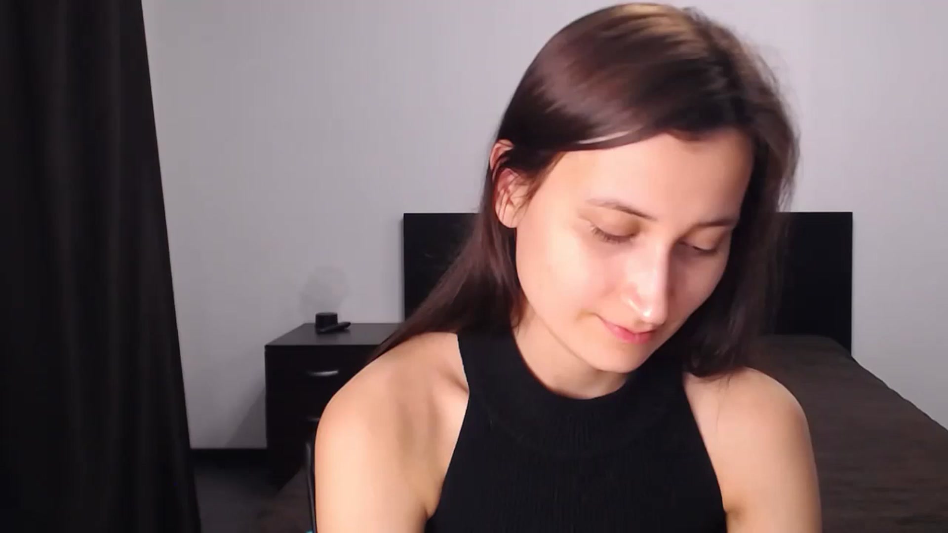 Gallery image thumbnail from Kendal_sweet's myfreecams stream on, 07/17/2024, 20:47 image 13 of 20