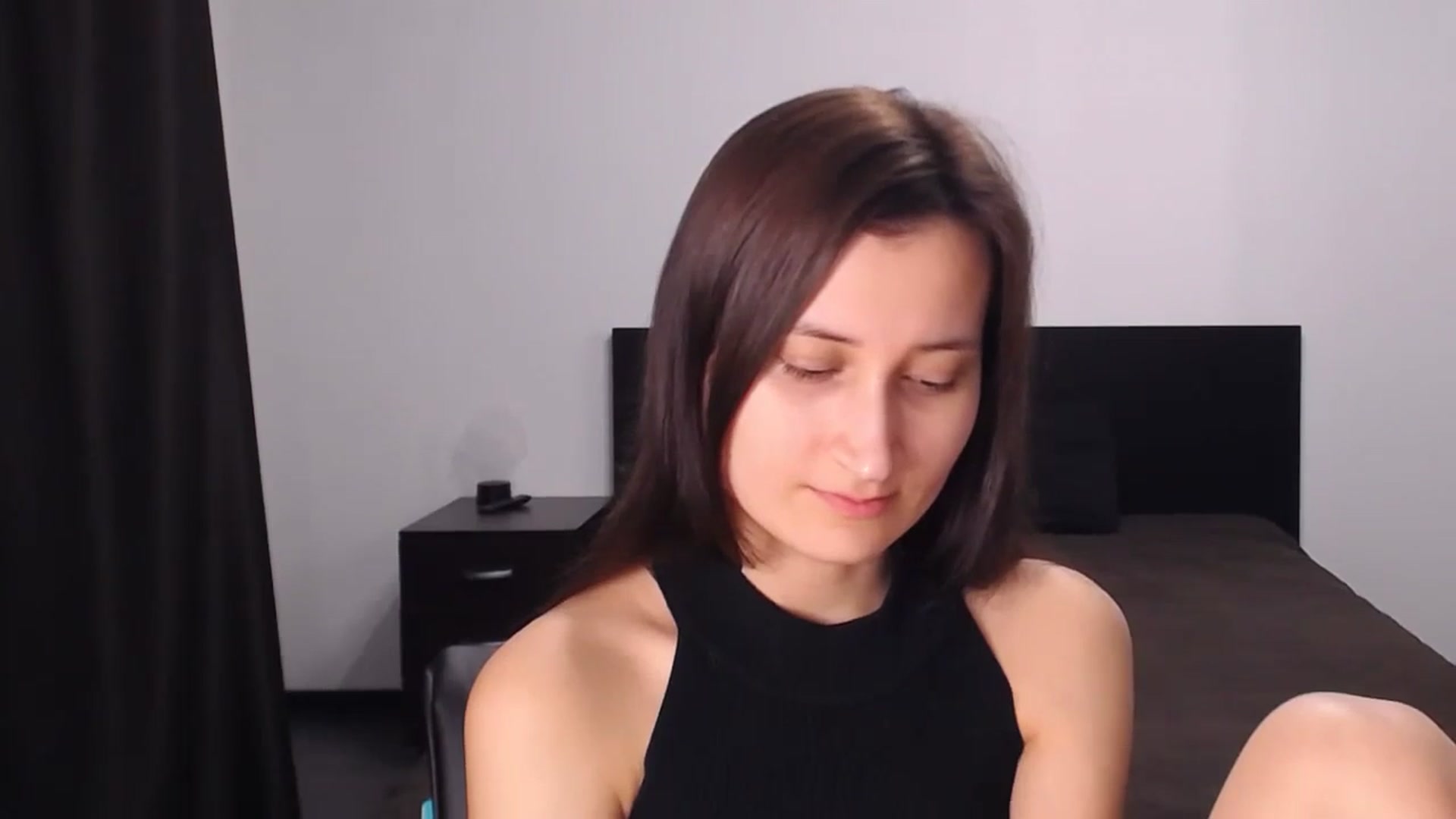 Gallery image thumbnail from Kendal_sweet's myfreecams stream on, 07/17/2024, 20:47 image 8 of 20