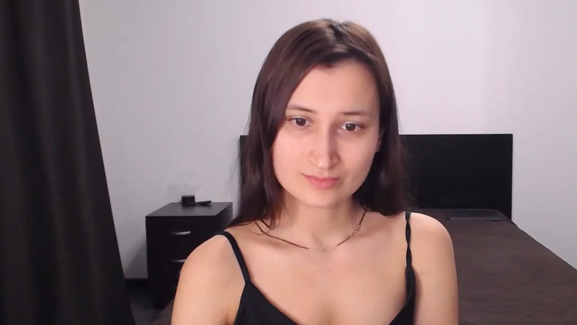 Gallery image thumbnail from Kendal_sweet's myfreecams stream on, 07/18/2024, 19:52 image 3 of 20