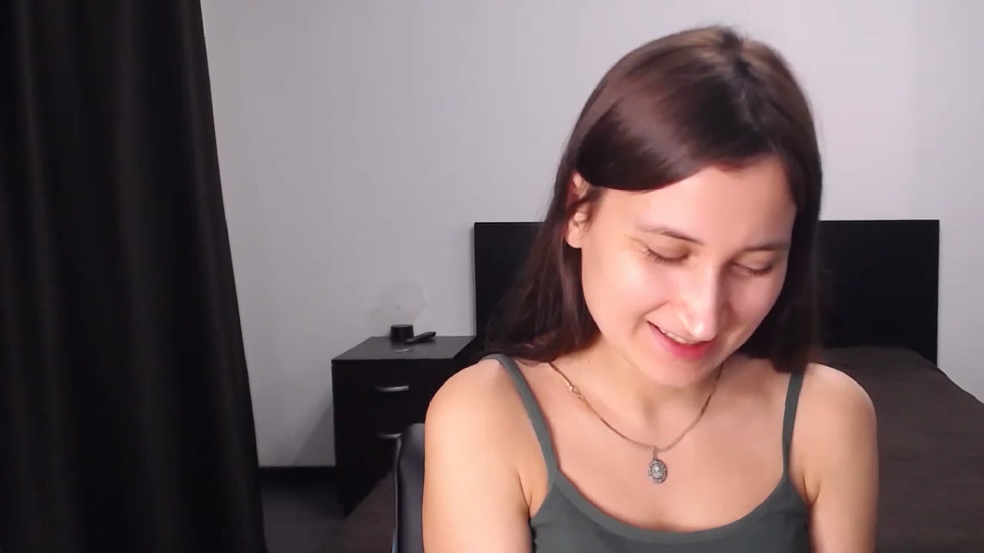 Gallery image thumbnail from Kendal_sweet's myfreecams stream on, 07/25/2024, 24:30 image 7 of 20