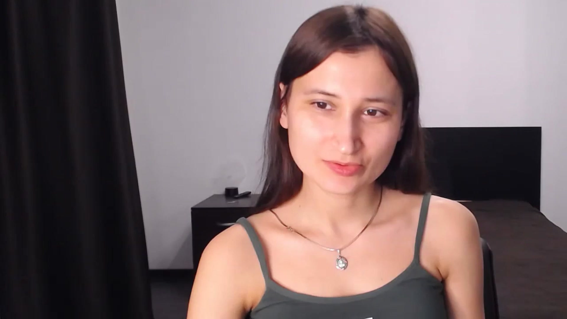 Gallery image thumbnail from Kendal_sweet's myfreecams stream on, 07/25/2024, 24:30 image 4 of 20