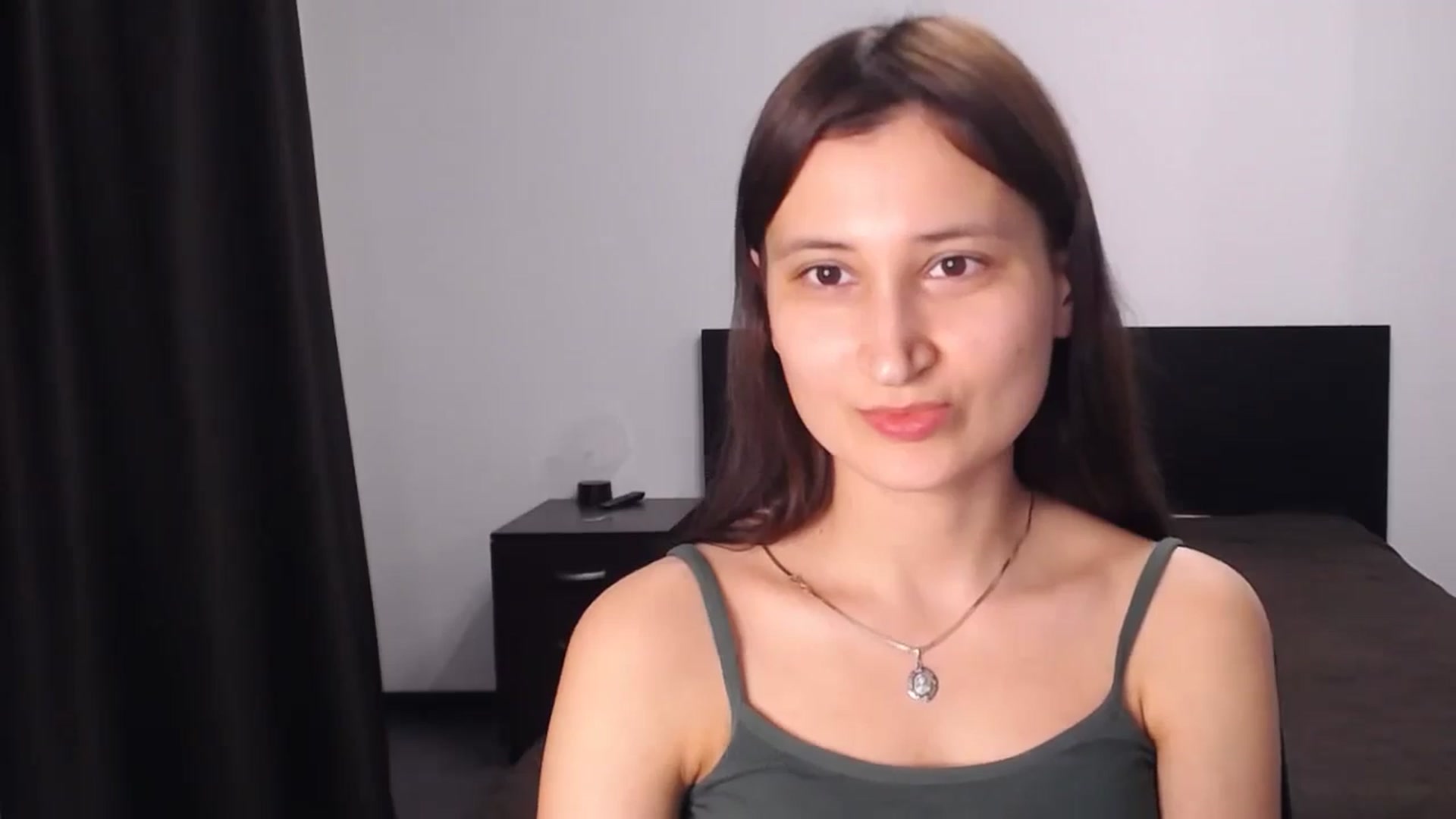 Gallery image thumbnail from Kendal_sweet's myfreecams stream on, 07/25/2024, 24:30 image 6 of 20