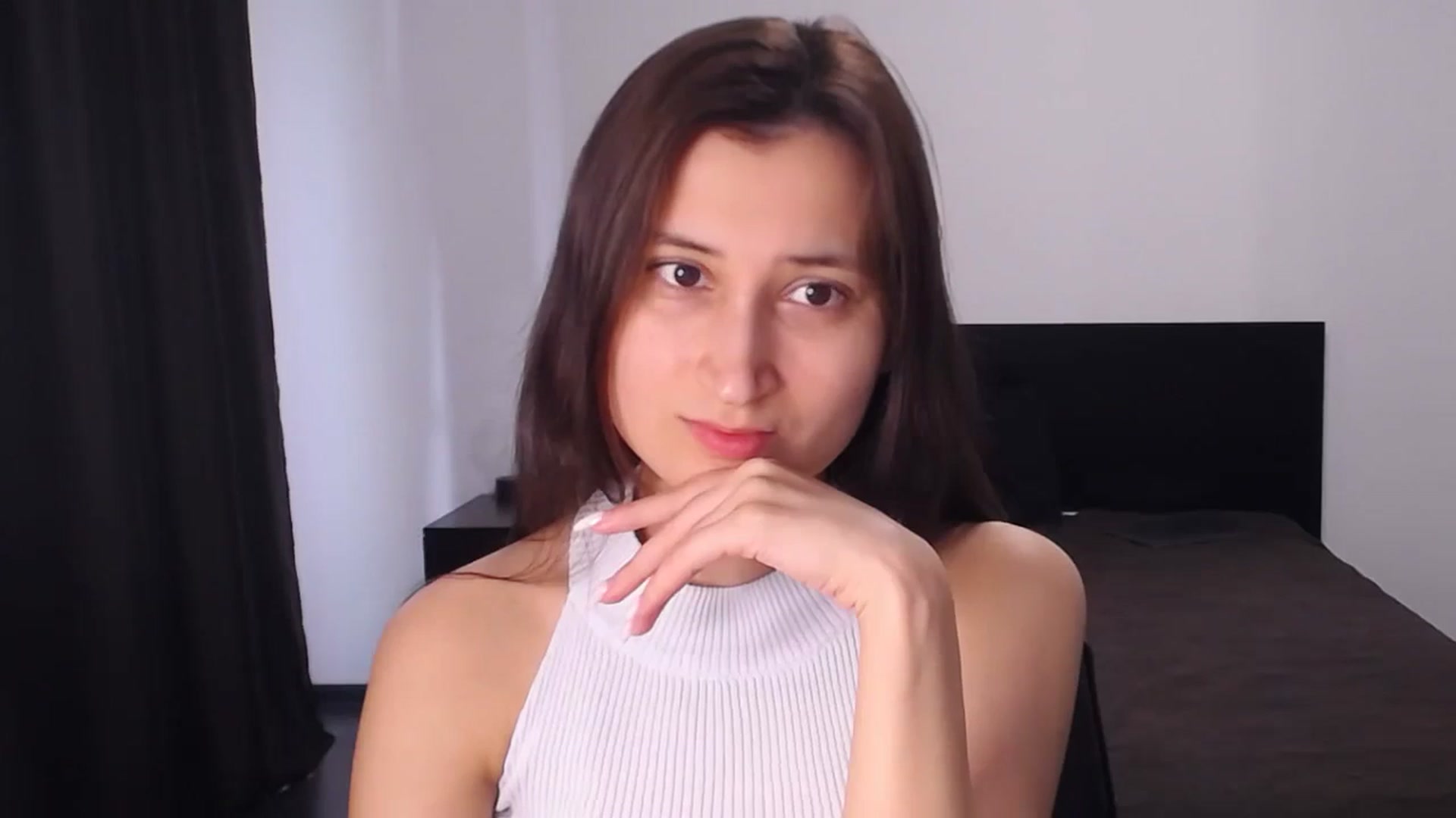 Gallery image thumbnail from Kendal_sweet's myfreecams stream on, 08/01/2024, 12:11 image 16 of 20