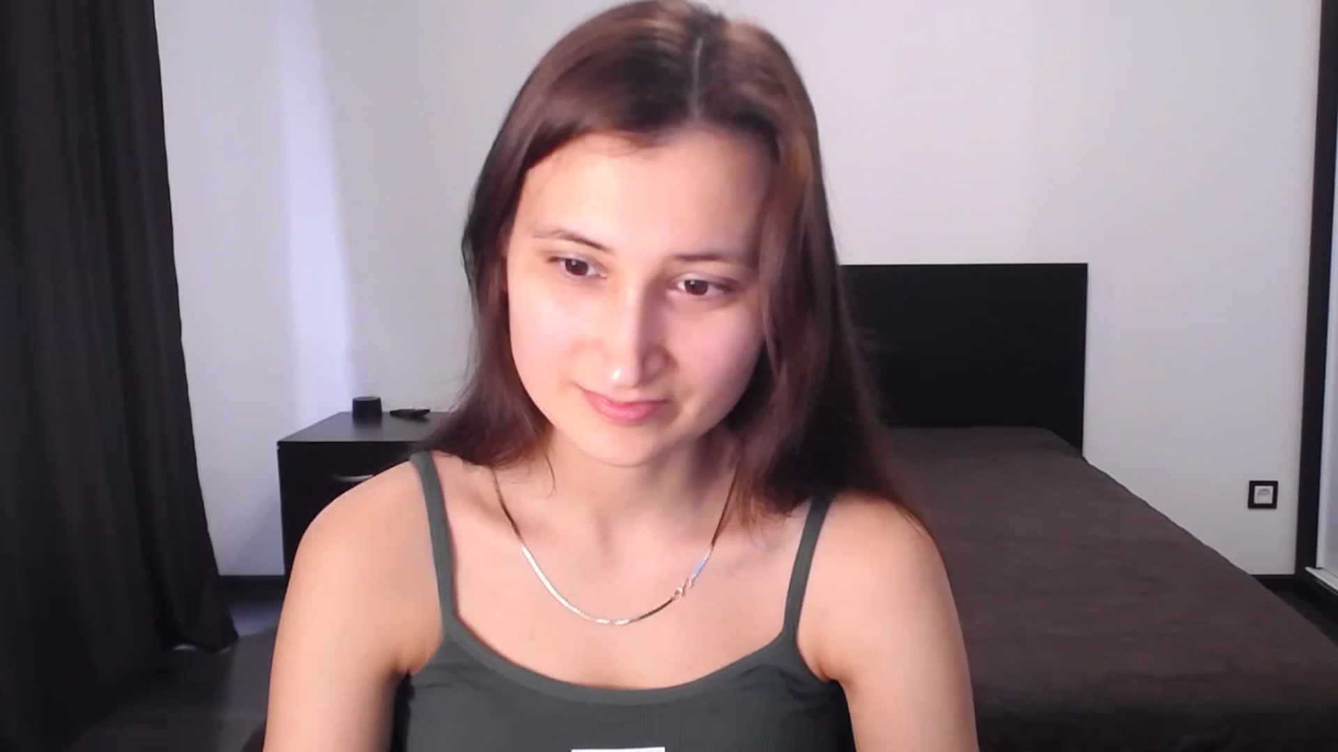 Gallery image thumbnail from Kendal_sweet's myfreecams stream on, 08/03/2024, 10:01 image 17 of 20
