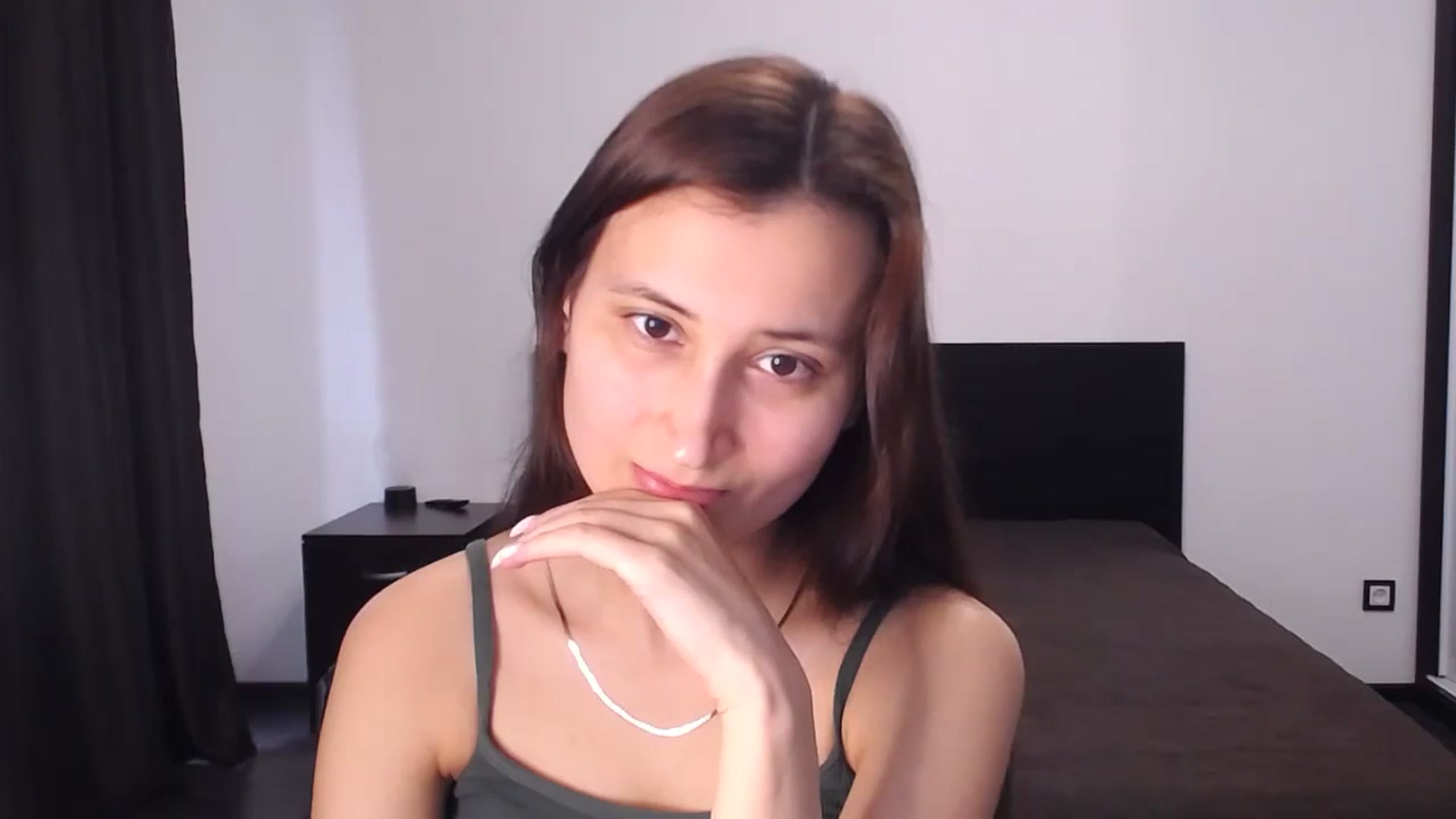 Gallery image thumbnail from Kendal_sweet's myfreecams stream on, 08/03/2024, 10:01 image 10 of 20