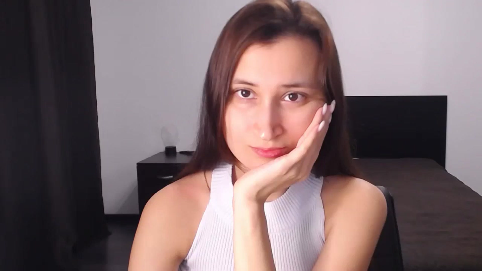 Gallery image thumbnail from Kendal_sweet's myfreecams stream on, 08/03/2024, 17:41 image 12 of 20