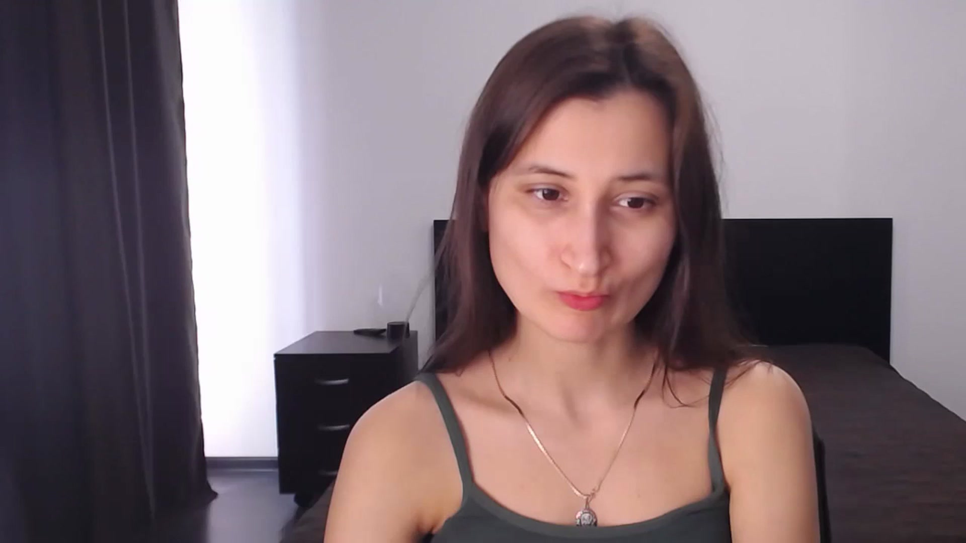 Gallery image thumbnail from Kendal_sweet's myfreecams stream on, 08/04/2024, 13:37 image 20 of 20