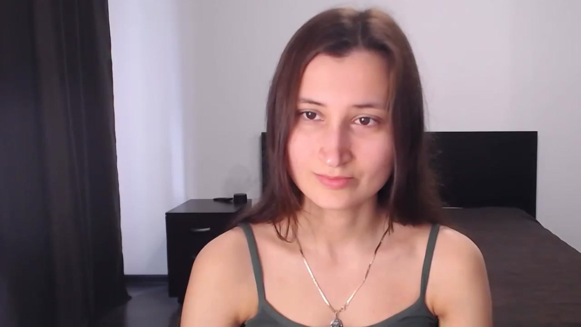 Gallery image thumbnail from Kendal_sweet's myfreecams stream on, 08/04/2024, 13:37 image 1 of 20