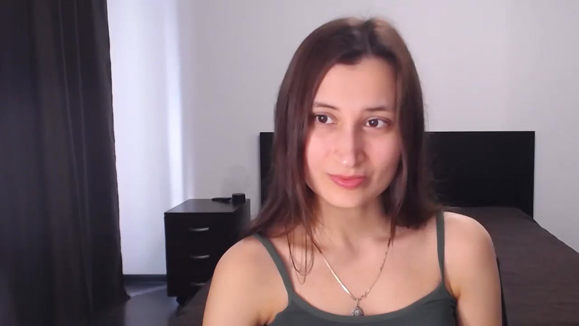 Gallery image thumbnail from Kendal_sweet's myfreecams stream on, 08/04/2024, 13:37 image 8 of 20