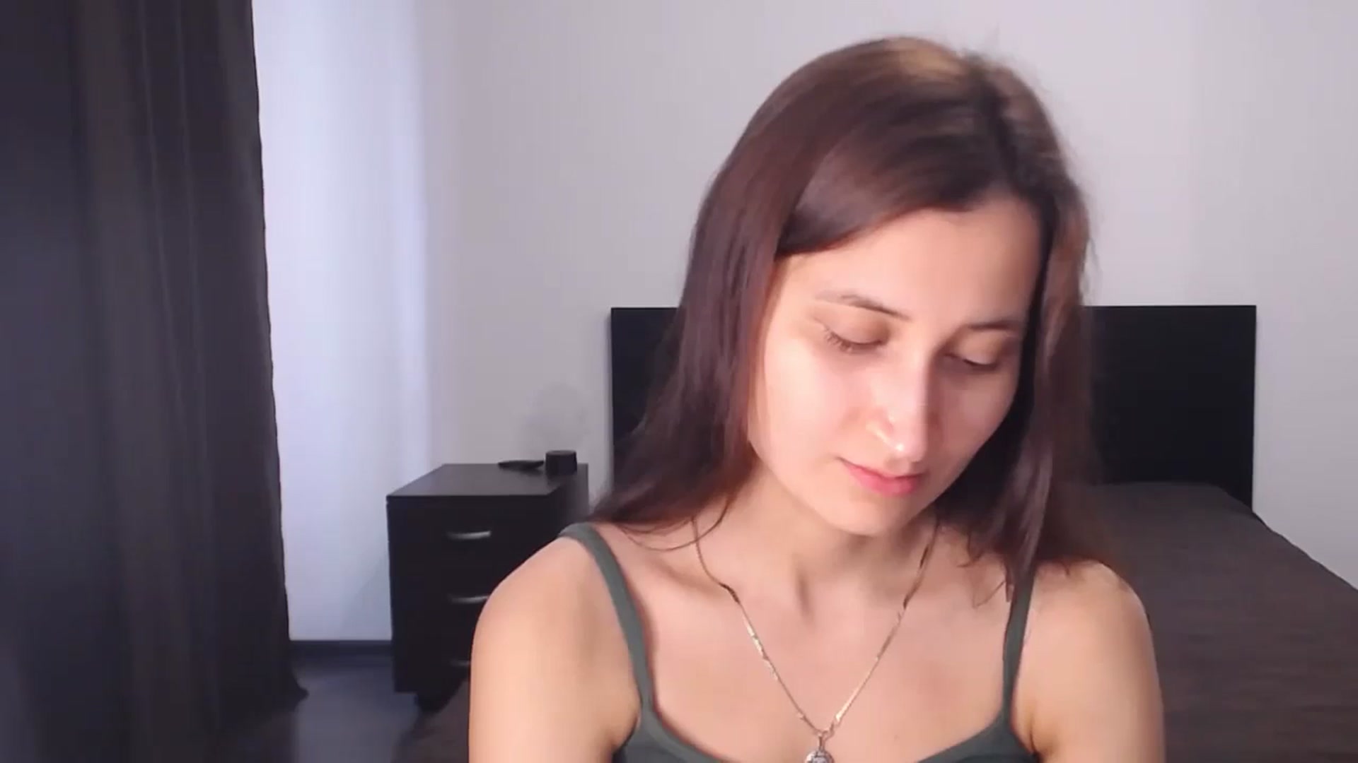 Gallery image thumbnail from Kendal_sweet's myfreecams stream on, 08/04/2024, 13:37 image 18 of 20