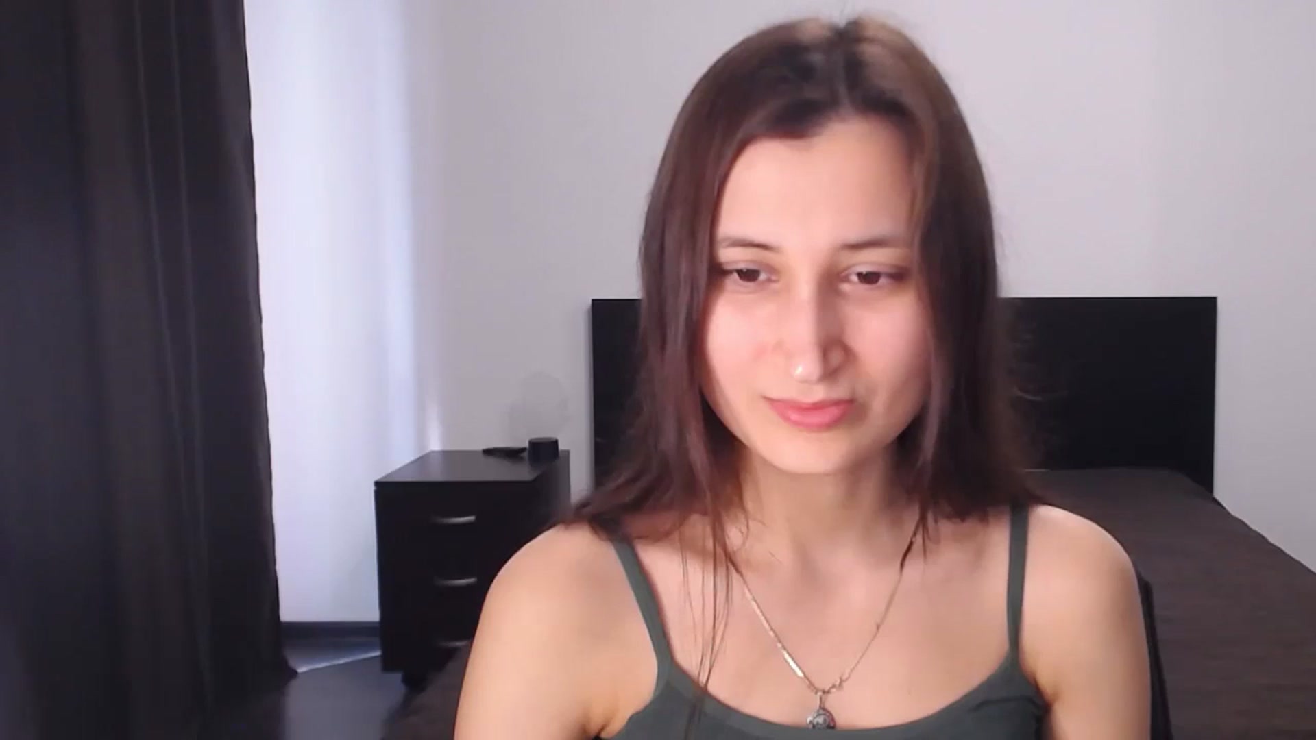 Gallery image thumbnail from Kendal_sweet's myfreecams stream on, 08/04/2024, 13:37 image 10 of 20