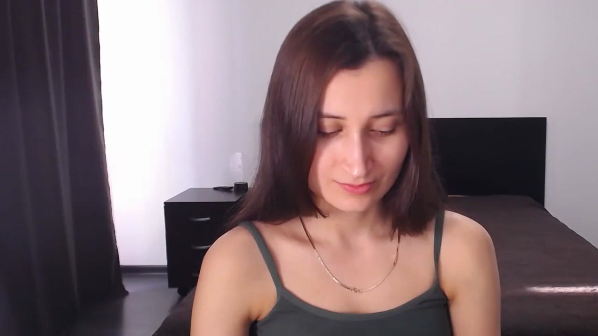 Gallery image thumbnail from Kendal_sweet's myfreecams stream on, 08/04/2024, 15:31 image 14 of 20
