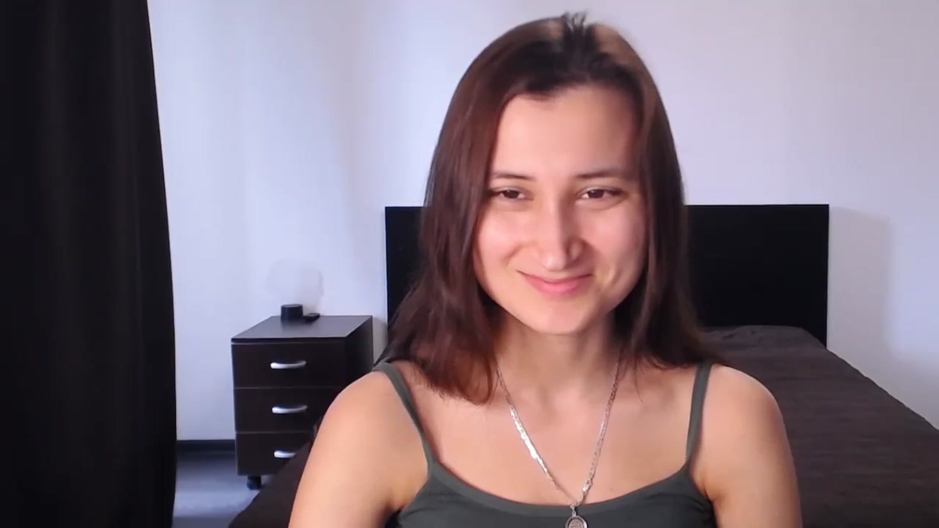 Gallery image thumbnail from Kendal_sweet's myfreecams stream on, 08/06/2024, 15:39 image 16 of 20