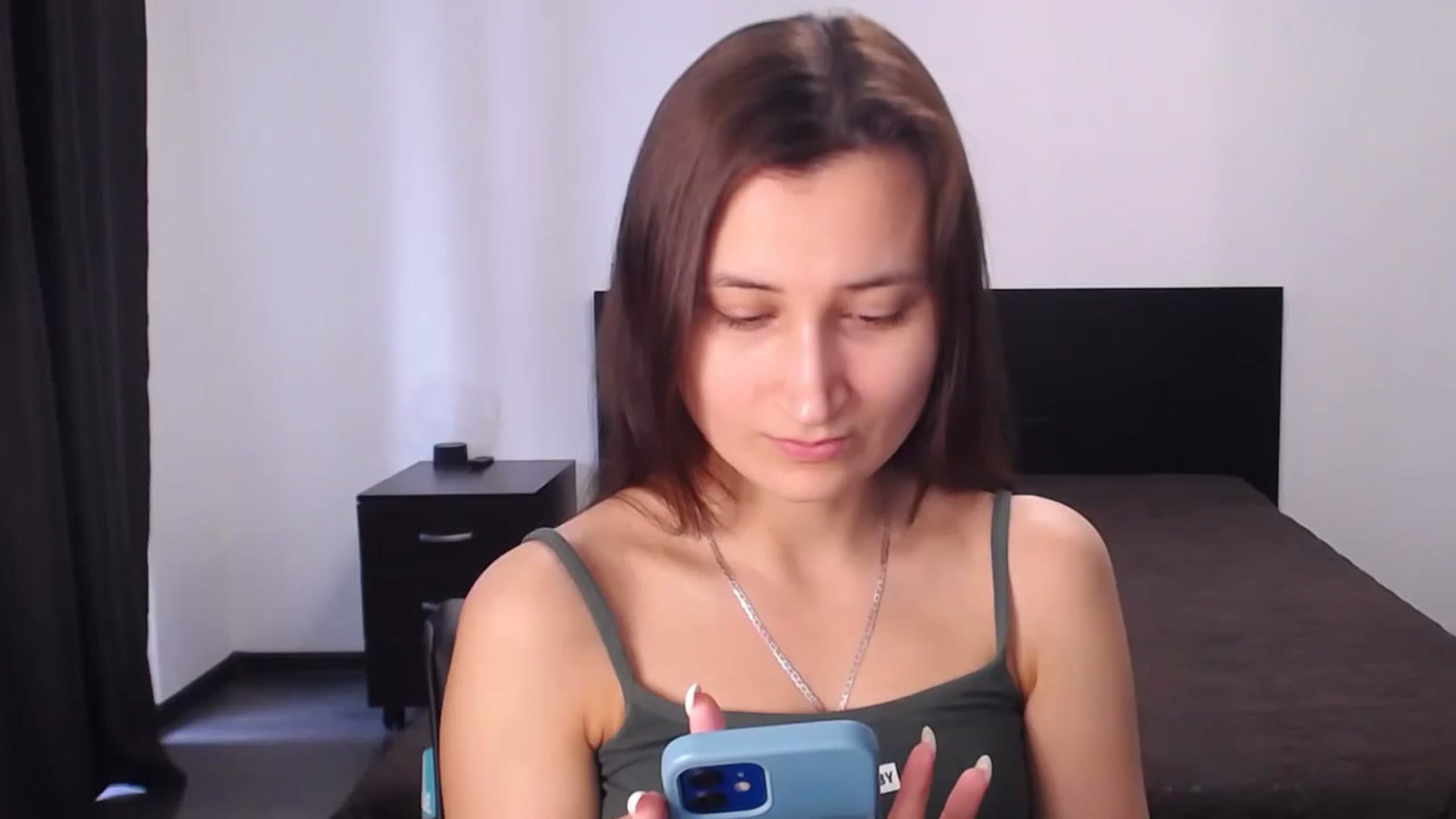 Gallery image thumbnail from Kendal_sweet's myfreecams stream on, 08/07/2024, 11:34 image 19 of 20
