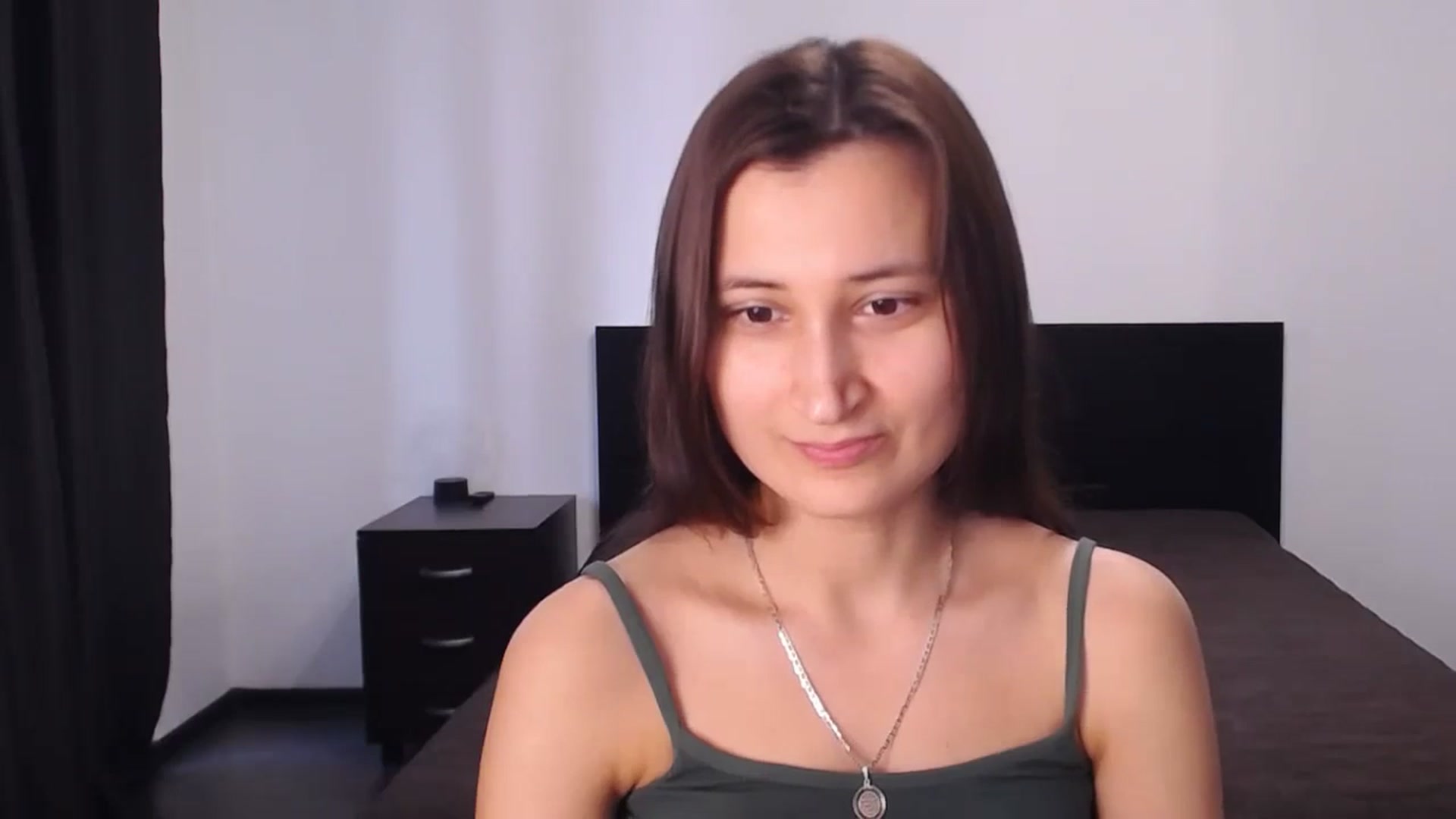 Gallery image thumbnail from Kendal_sweet's myfreecams stream on, 08/07/2024, 16:14 image 9 of 20