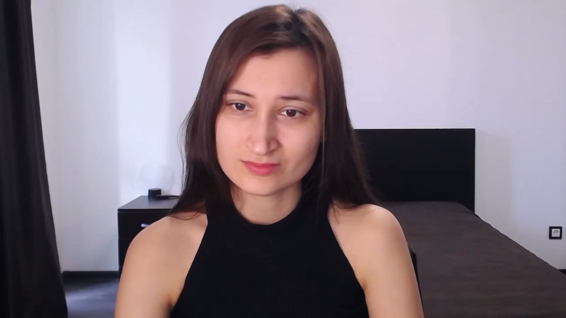 Gallery image thumbnail from Kendal_sweet's myfreecams stream on, 08/12/2024, 12:04 image 7 of 20