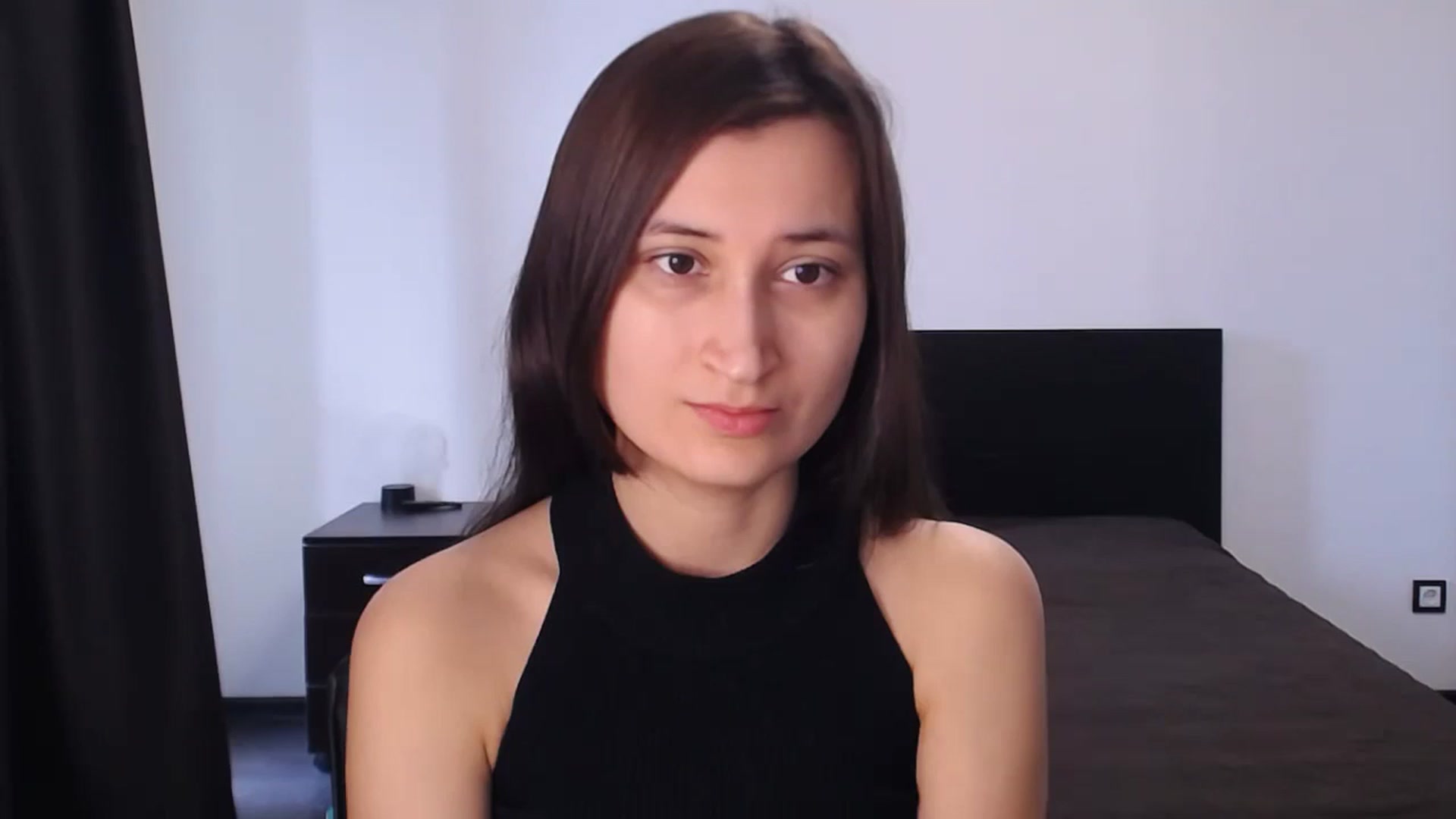 Gallery image thumbnail from Kendal_sweet's myfreecams stream on, 08/12/2024, 12:59 image 4 of 20