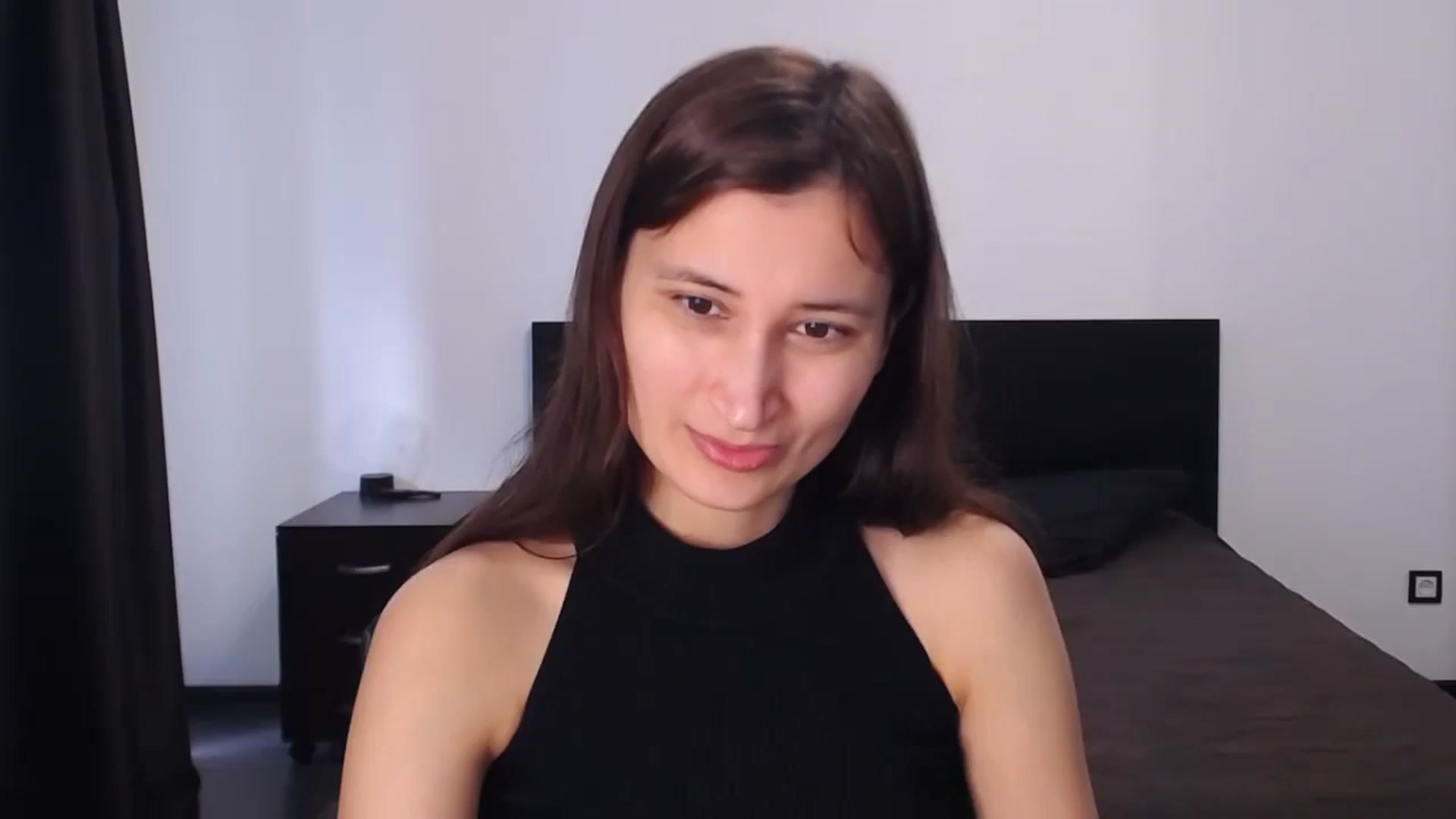 Gallery image thumbnail from Kendal_sweet's myfreecams stream on, 08/13/2024, 12:29 image 10 of 20