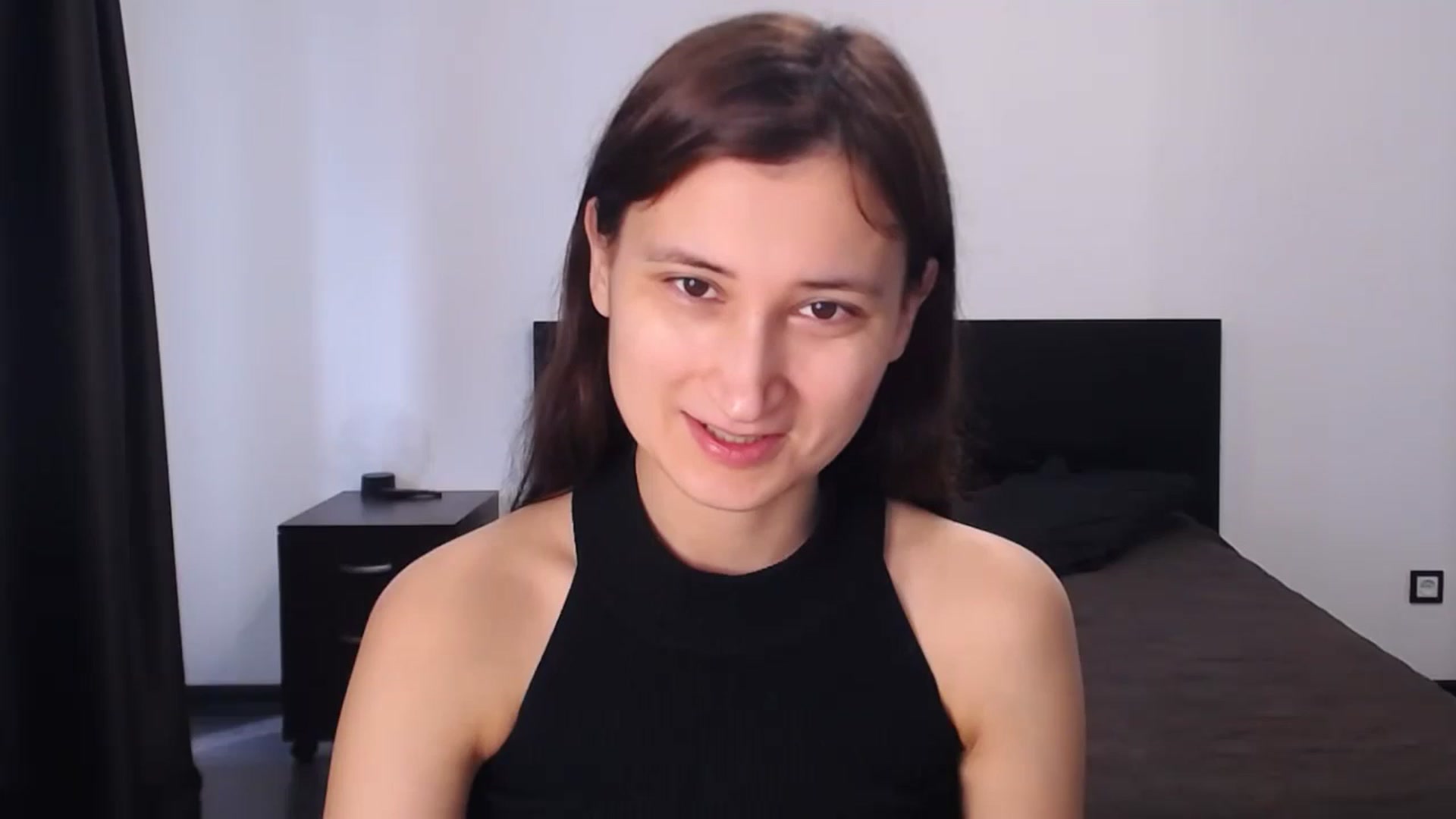Gallery image thumbnail from Kendal_sweet's myfreecams stream on, 08/13/2024, 12:29 image 5 of 20