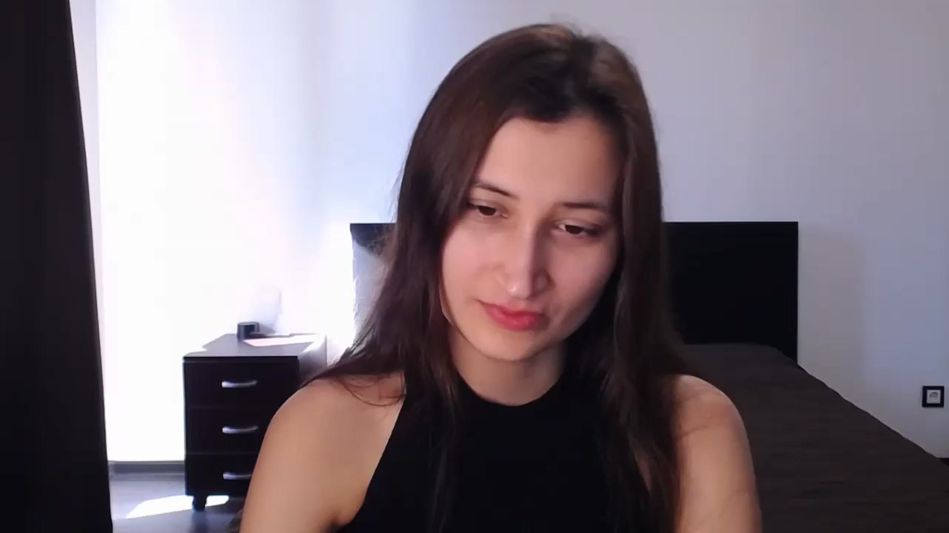 Gallery image thumbnail from Kendal_sweet's myfreecams stream on, 08/13/2024, 13:35 image 15 of 20