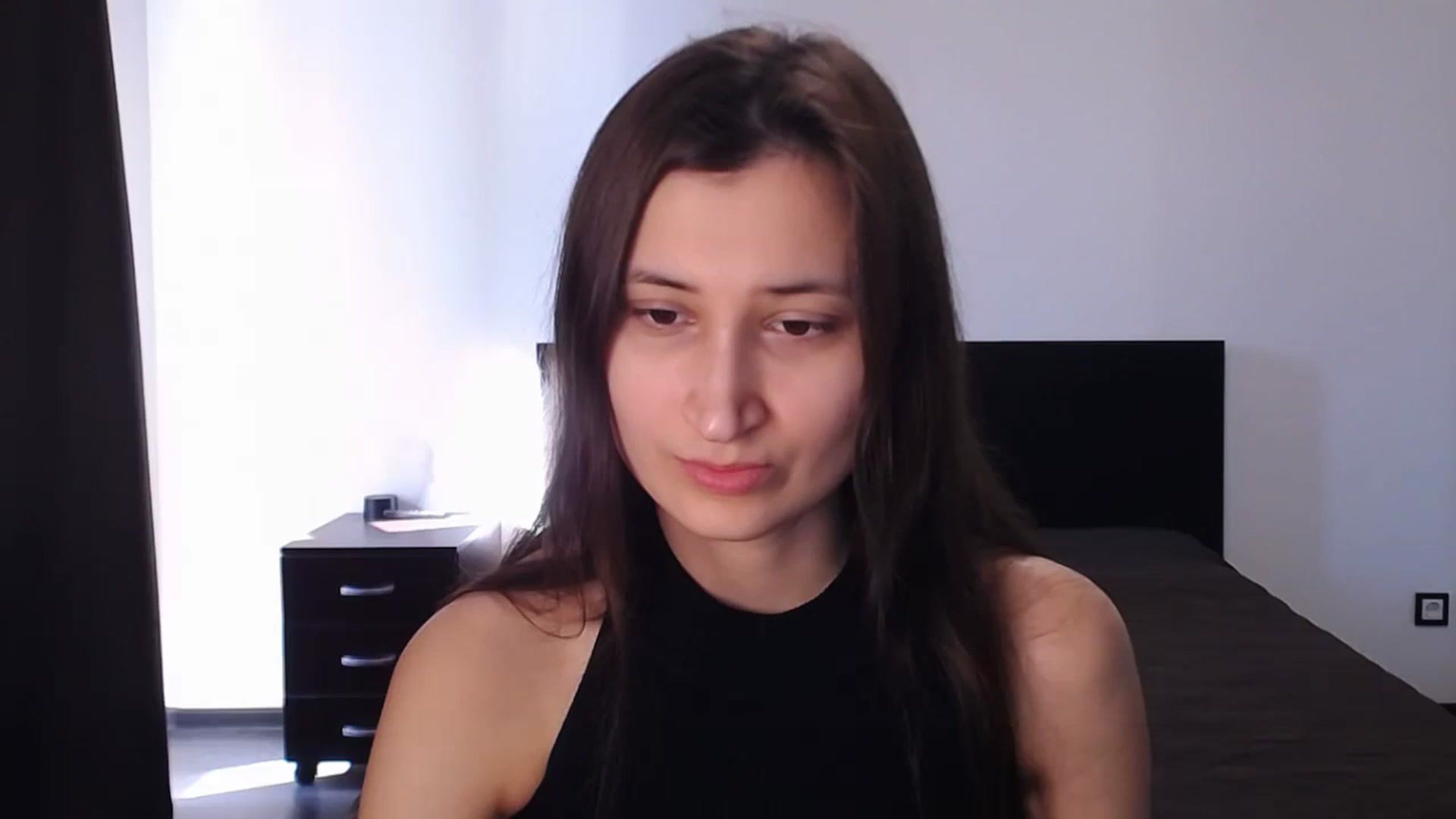 Gallery image thumbnail from Kendal_sweet's myfreecams stream on, 08/13/2024, 13:35 image 12 of 20