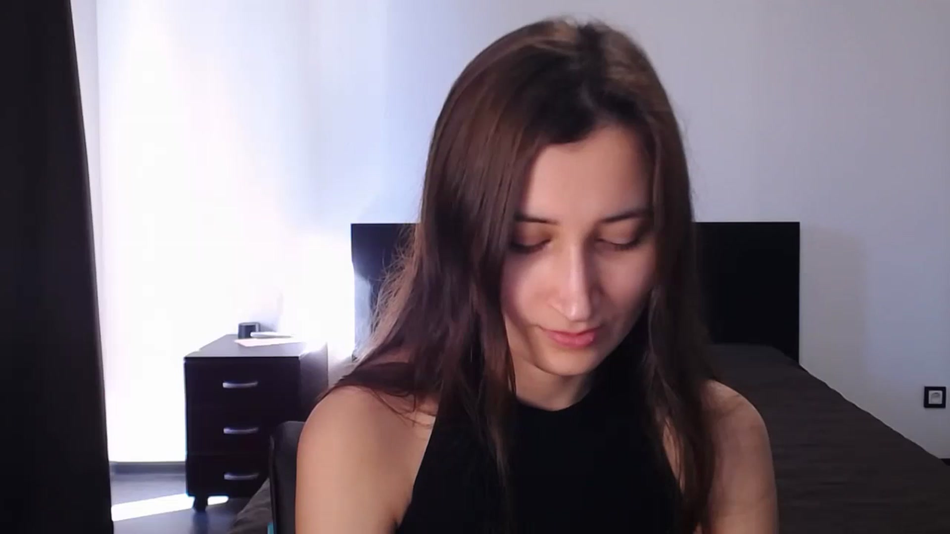 Gallery image thumbnail from Kendal_sweet's myfreecams stream on, 08/13/2024, 13:35 image 3 of 20