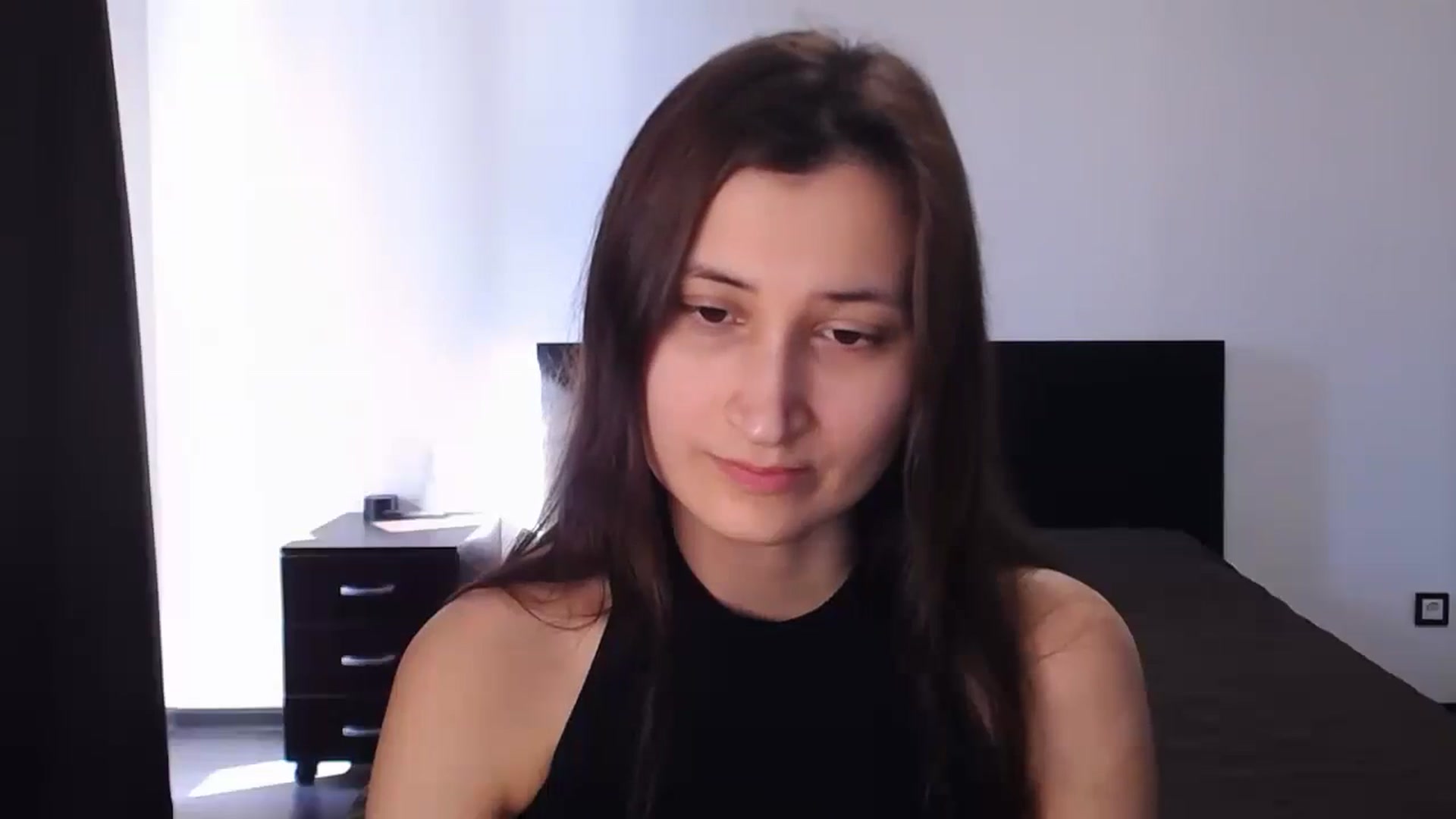 Gallery image thumbnail from Kendal_sweet's myfreecams stream on, 08/13/2024, 13:35 image 14 of 20
