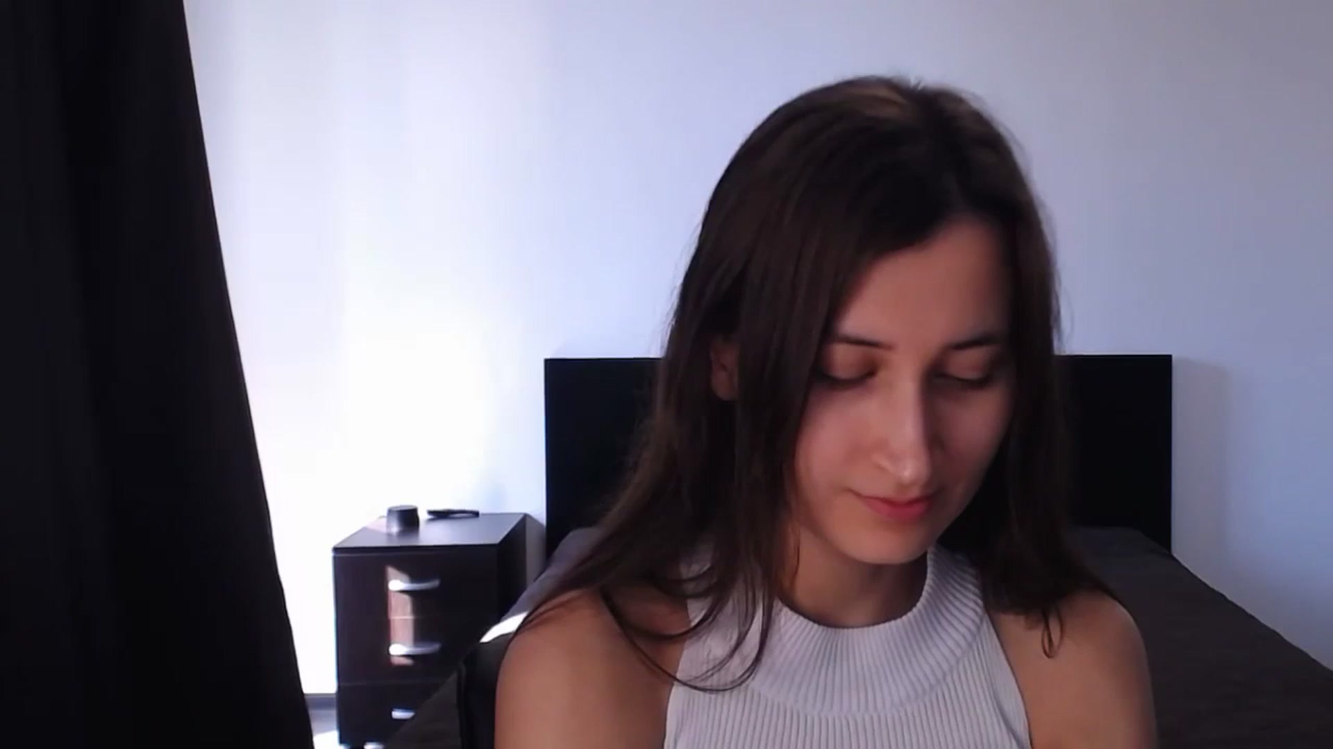 Gallery image thumbnail from Kendal_sweet's myfreecams stream on, 08/18/2024, 12:54 image 4 of 20