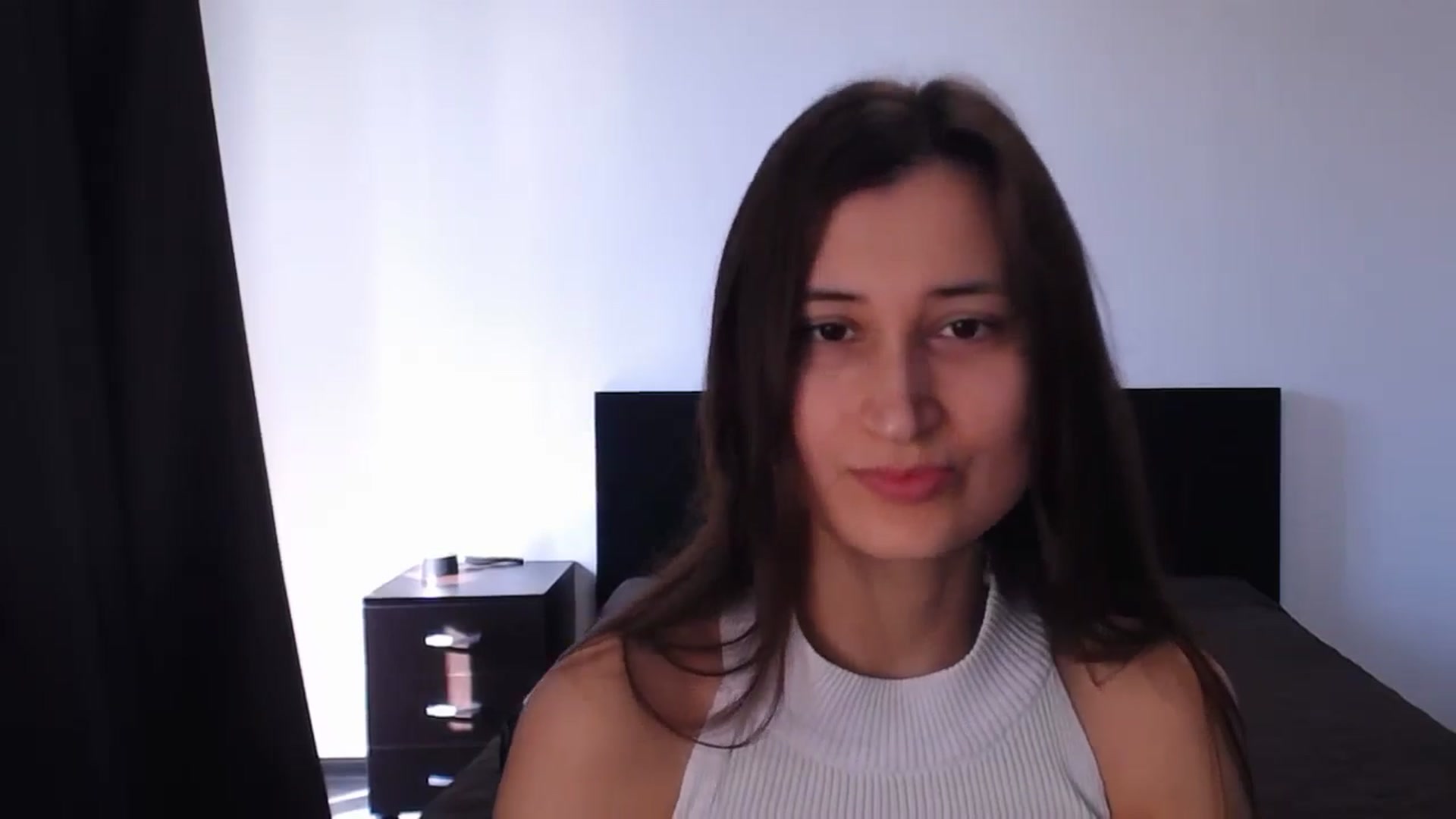 Gallery image thumbnail from Kendal_sweet's myfreecams stream on, 08/18/2024, 12:54 image 9 of 20