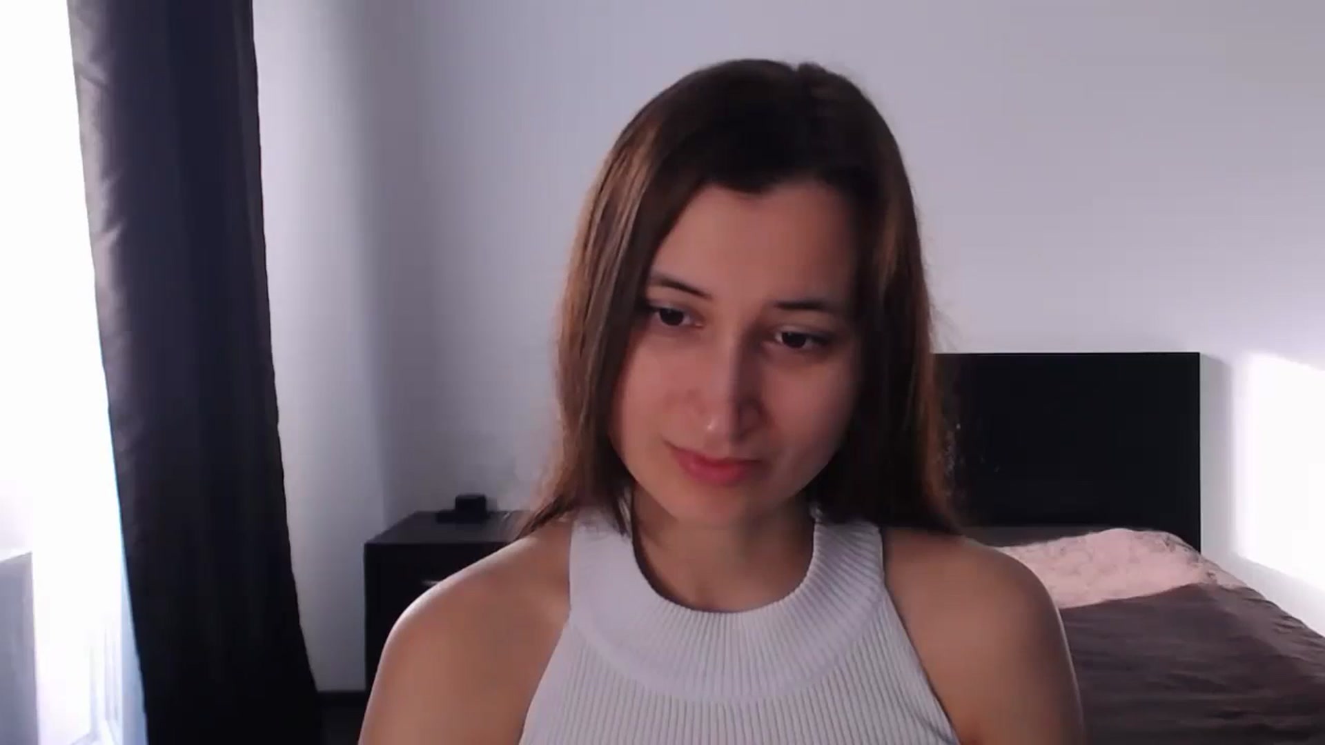 Gallery image thumbnail from Kendal_sweet's myfreecams stream on, 09/08/2024, 13:59 image 18 of 20