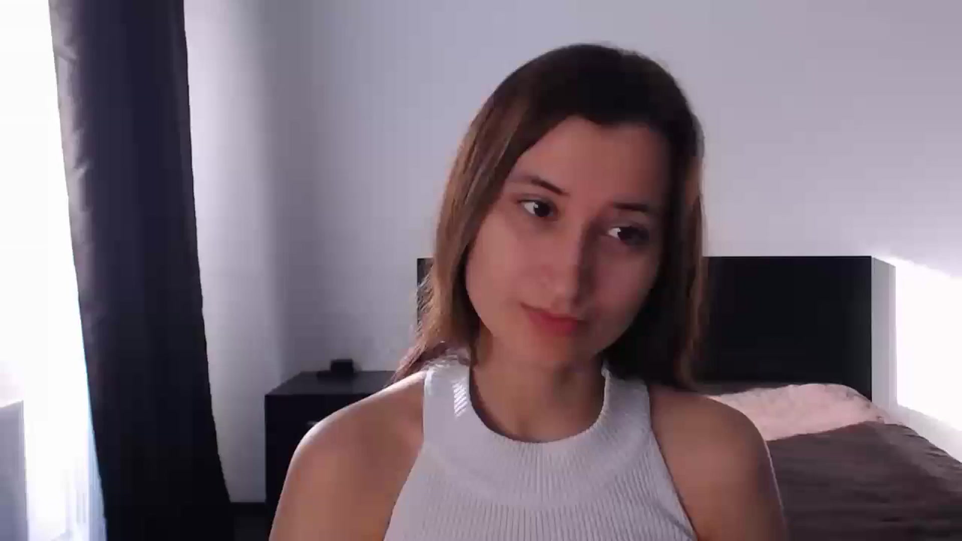 Gallery image thumbnail from Kendal_sweet's myfreecams stream on, 09/08/2024, 13:59 image 8 of 20