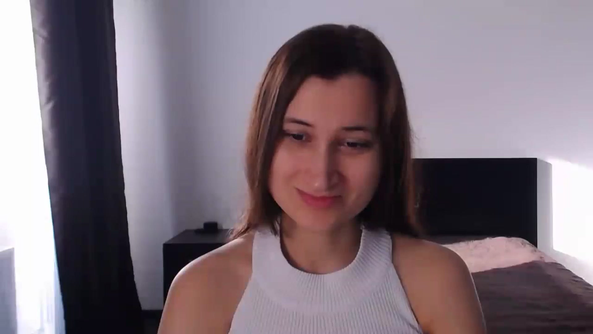Gallery image thumbnail from Kendal_sweet's myfreecams stream on, 09/08/2024, 13:59 image 12 of 20