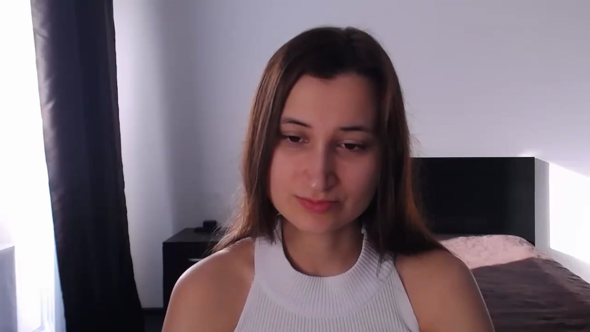 Gallery image thumbnail from Kendal_sweet's myfreecams stream on, 09/08/2024, 13:59 image 1 of 20