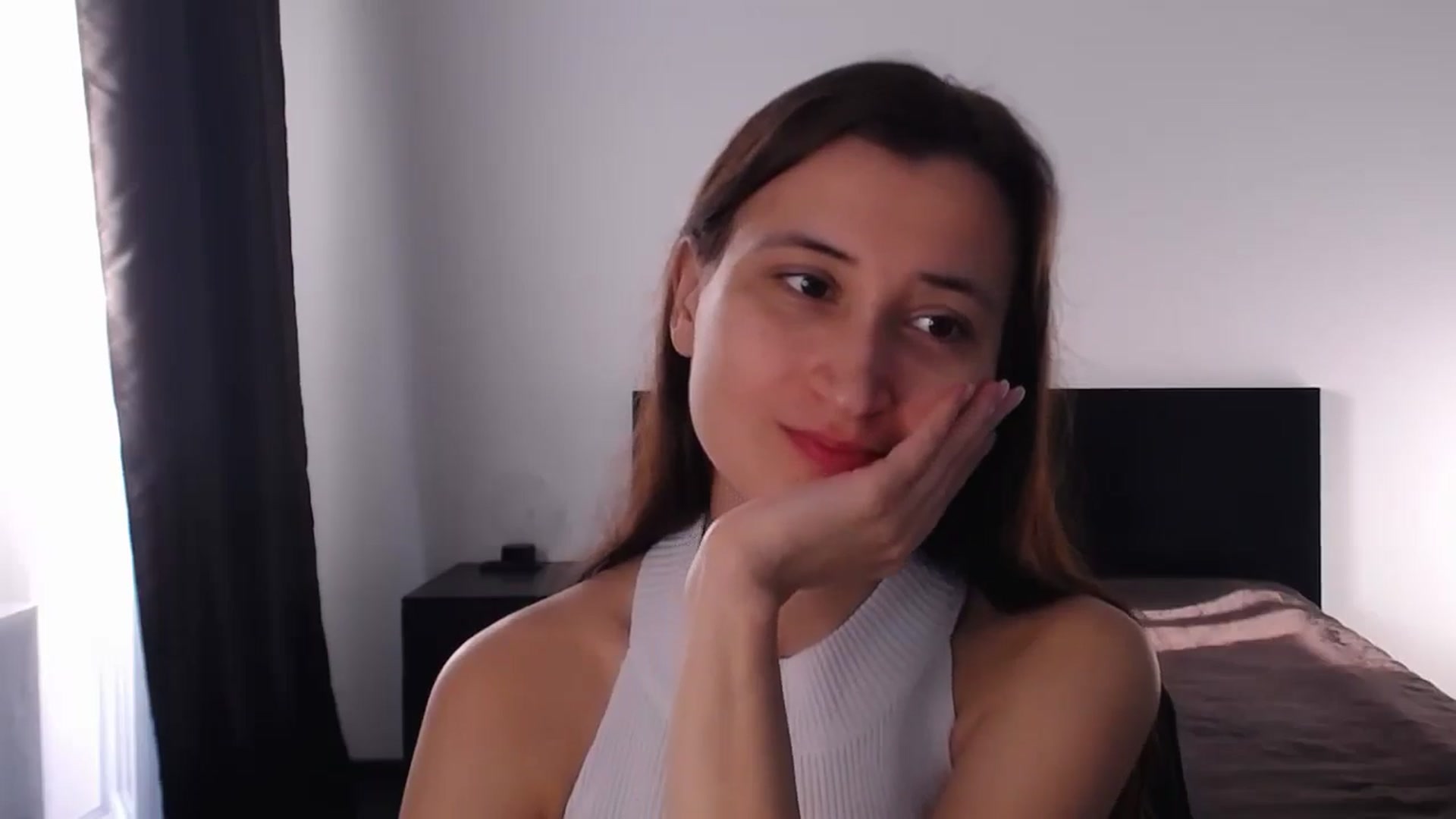 Gallery image thumbnail from Kendal_sweet's myfreecams stream on, 09/08/2024, 14:19 image 19 of 20