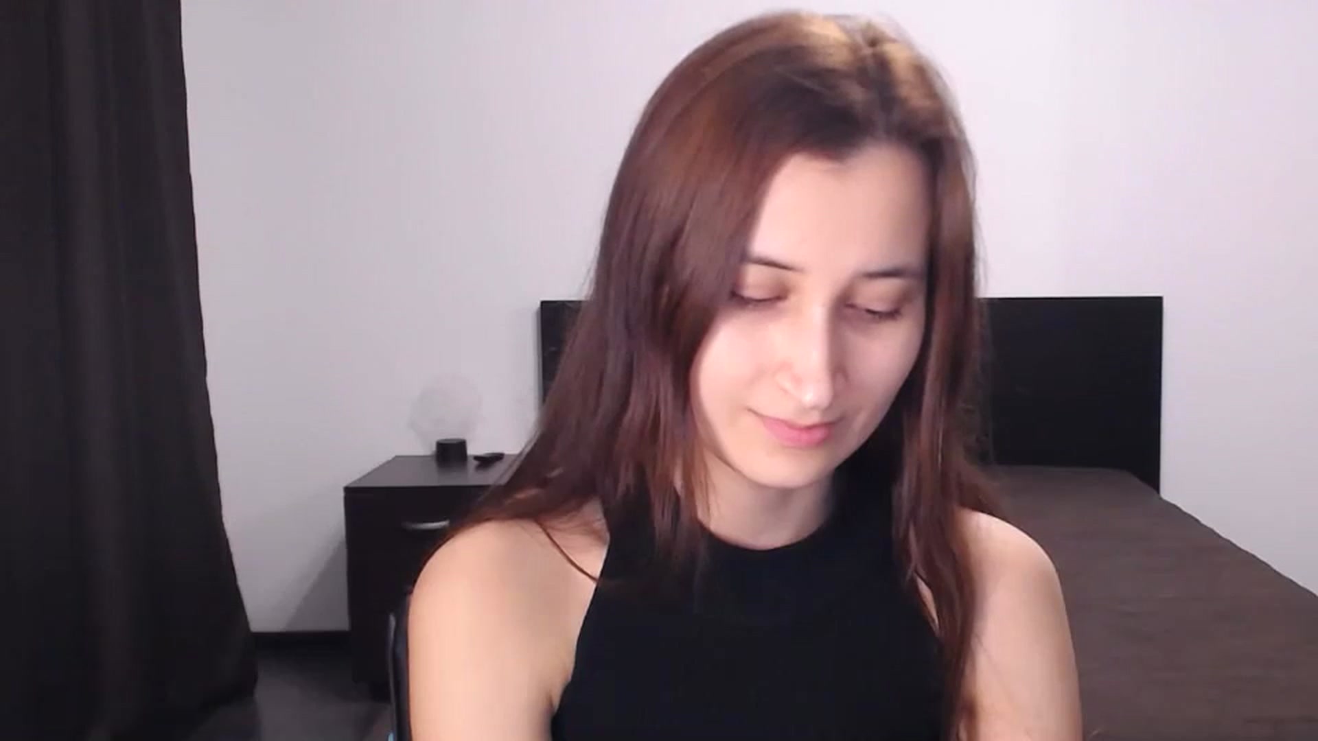 Gallery image thumbnail from Kendal_sweet's myfreecams stream on, 09/15/2024, 18:43 image 4 of 20