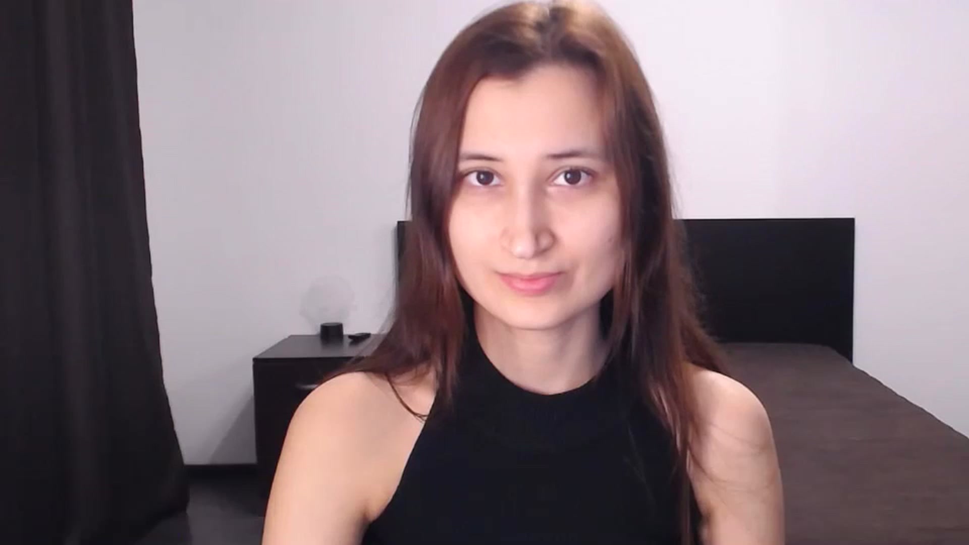Gallery image thumbnail from Kendal_sweet's myfreecams stream on, 09/15/2024, 18:43 image 3 of 20