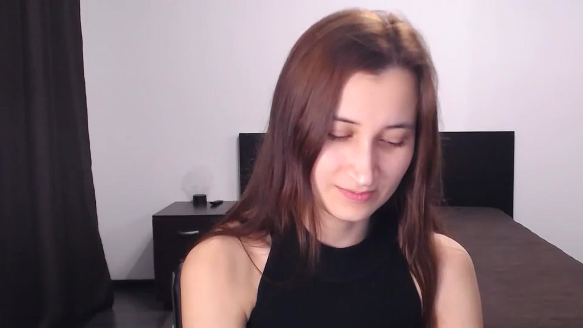 Gallery image thumbnail from Kendal_sweet's myfreecams stream on, 09/15/2024, 18:43 image 9 of 20