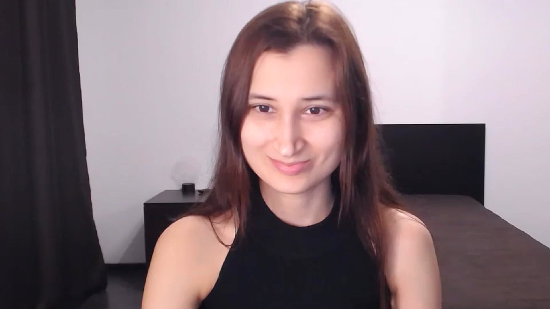 Gallery image thumbnail from Kendal_sweet's myfreecams stream on, 09/15/2024, 18:43 image 5 of 20